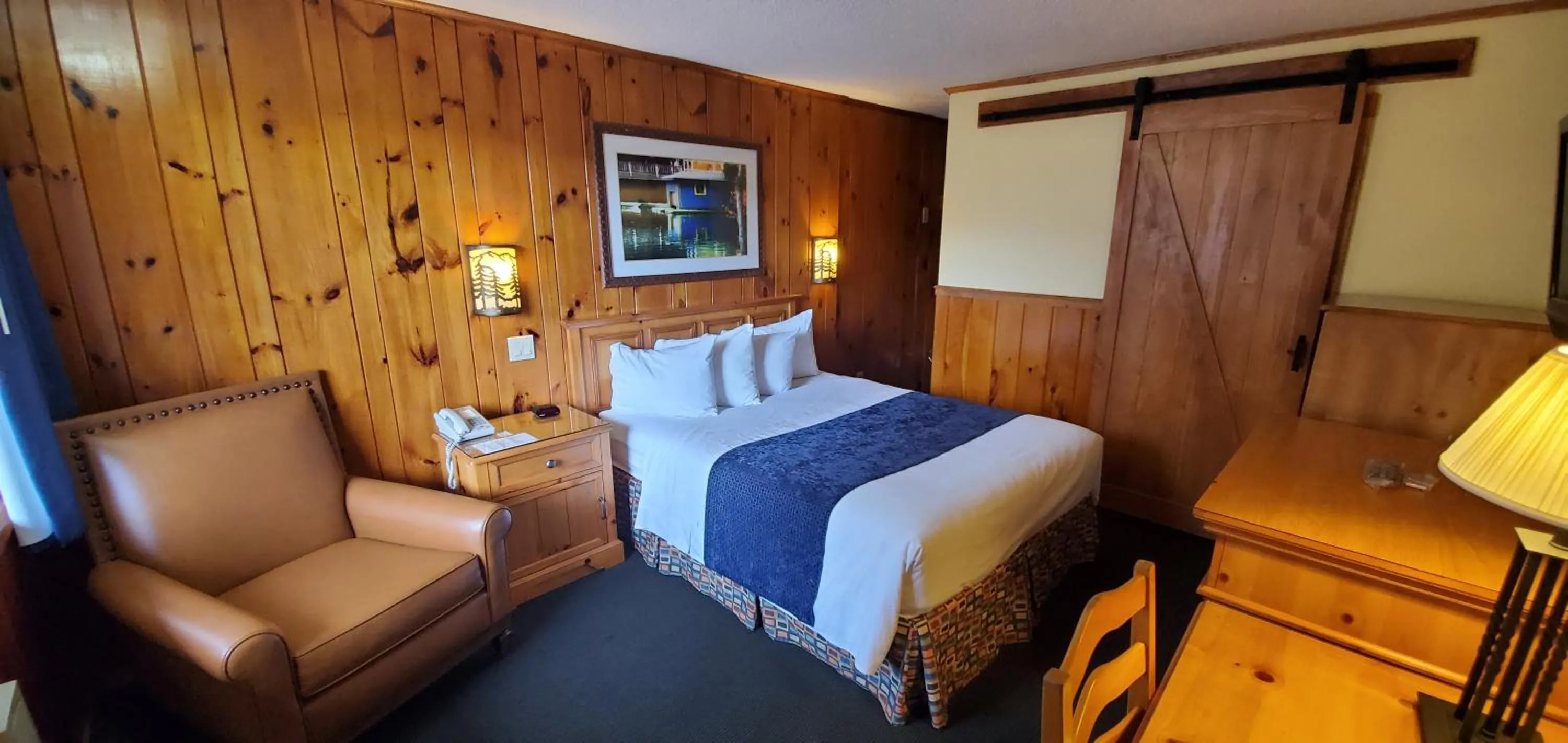 Bed in The Lake Motel