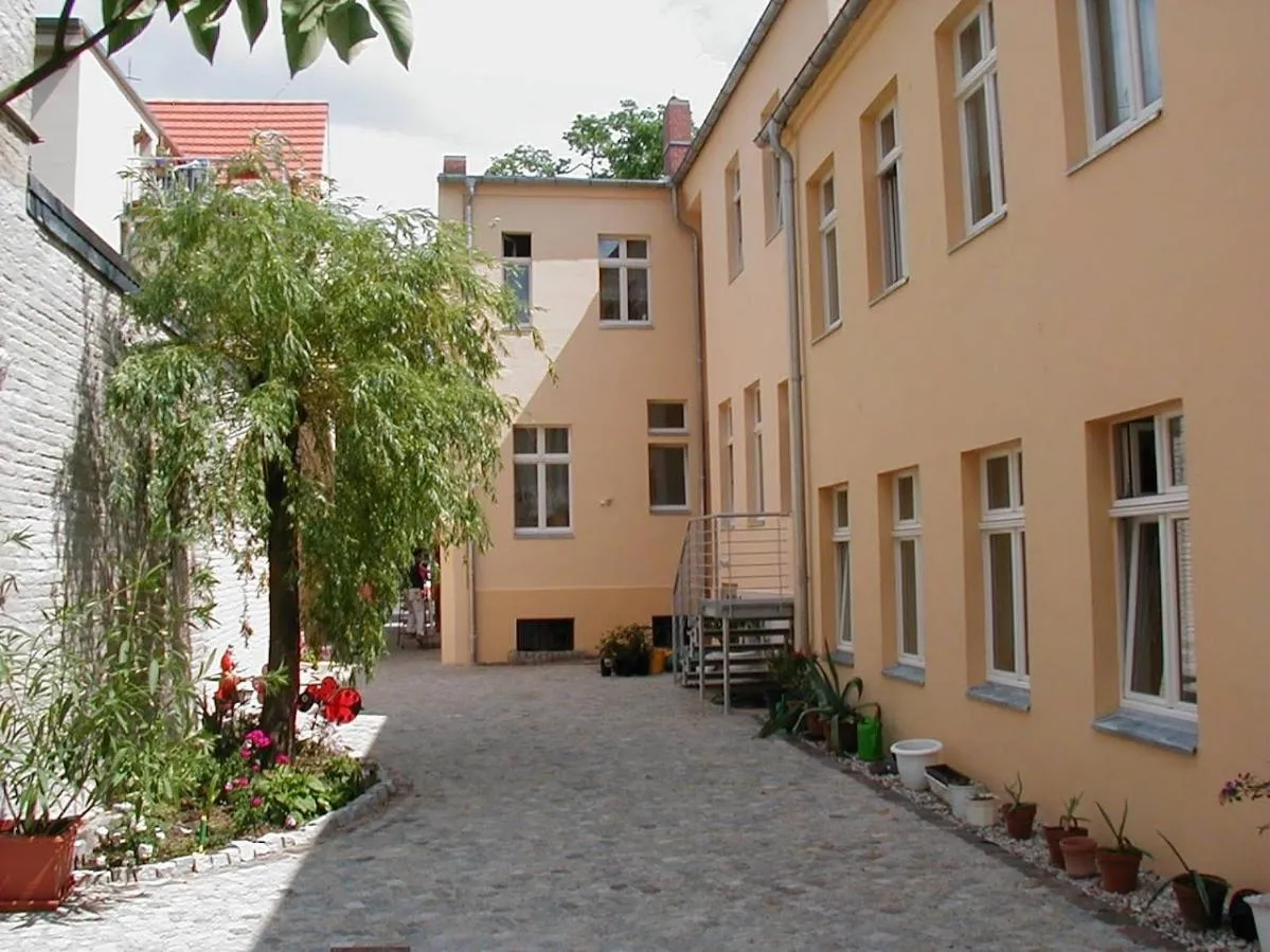 Property building in Pensionszimmer Unicat