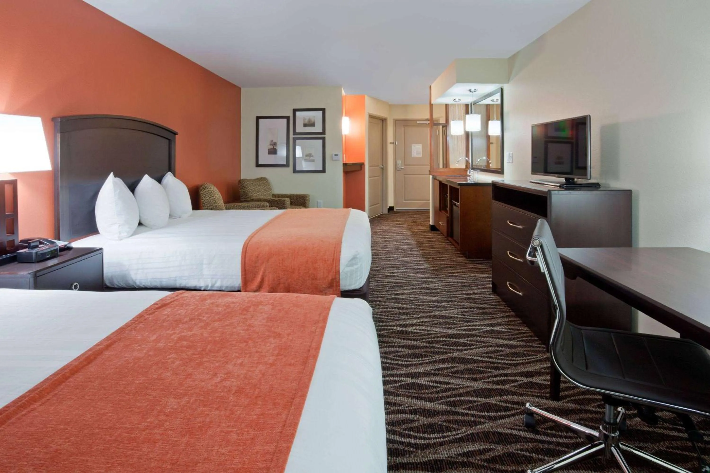 Photo of the whole room, Bed in AmericInn by Wyndham Waupun
