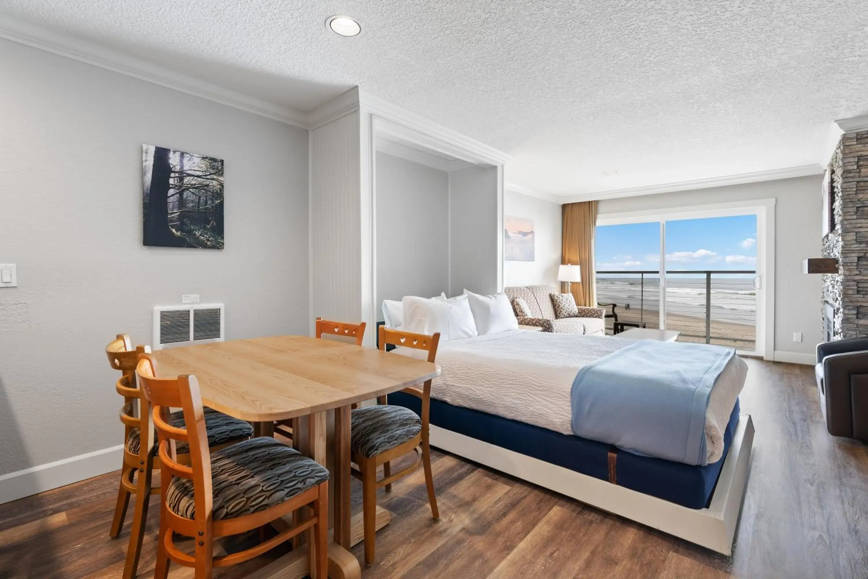 Suite in Tolovana Inn Suite in Tolovana Inn