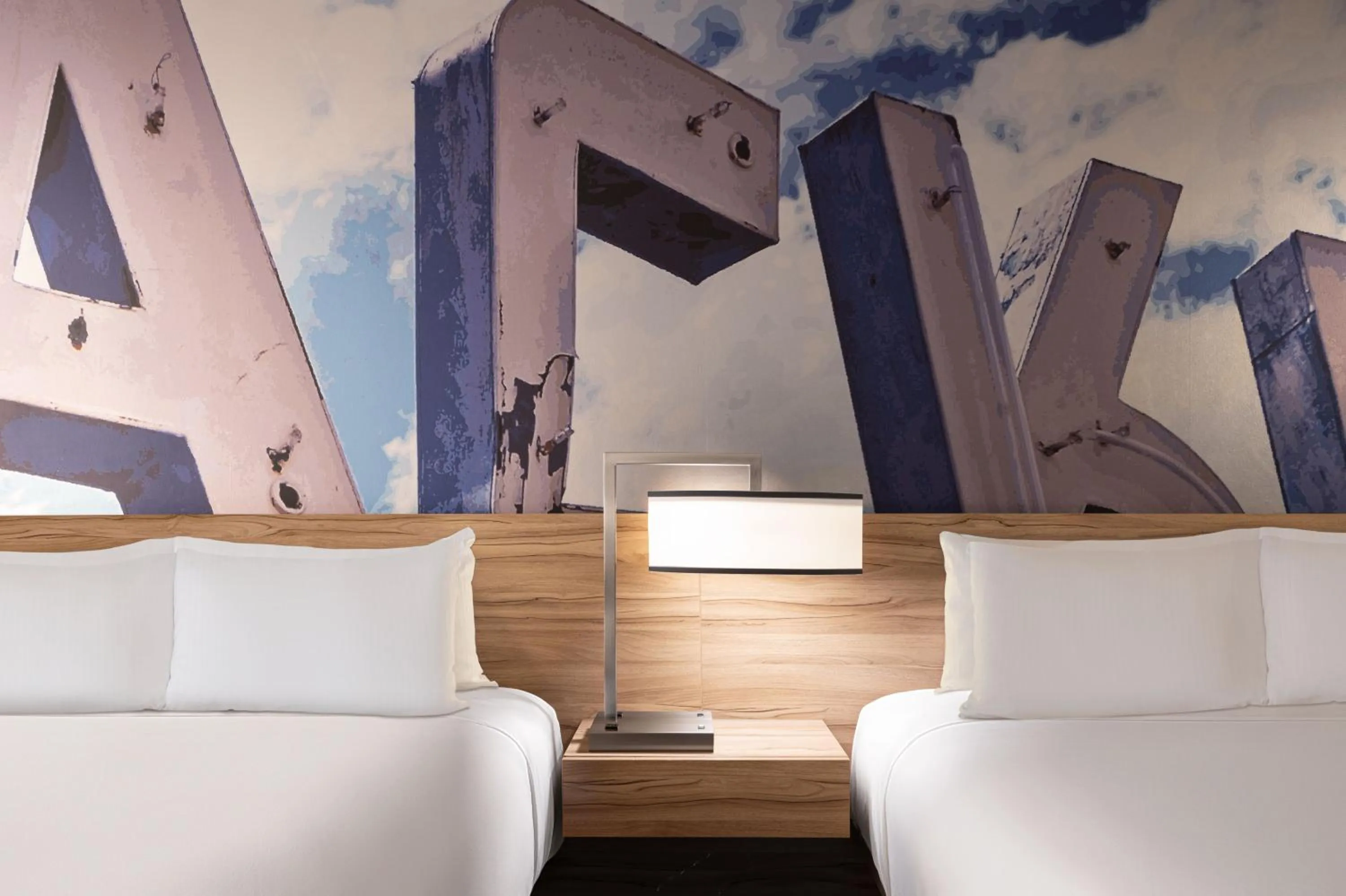 Bed in The LINQ Hotel & Casino, A Caesars Destination