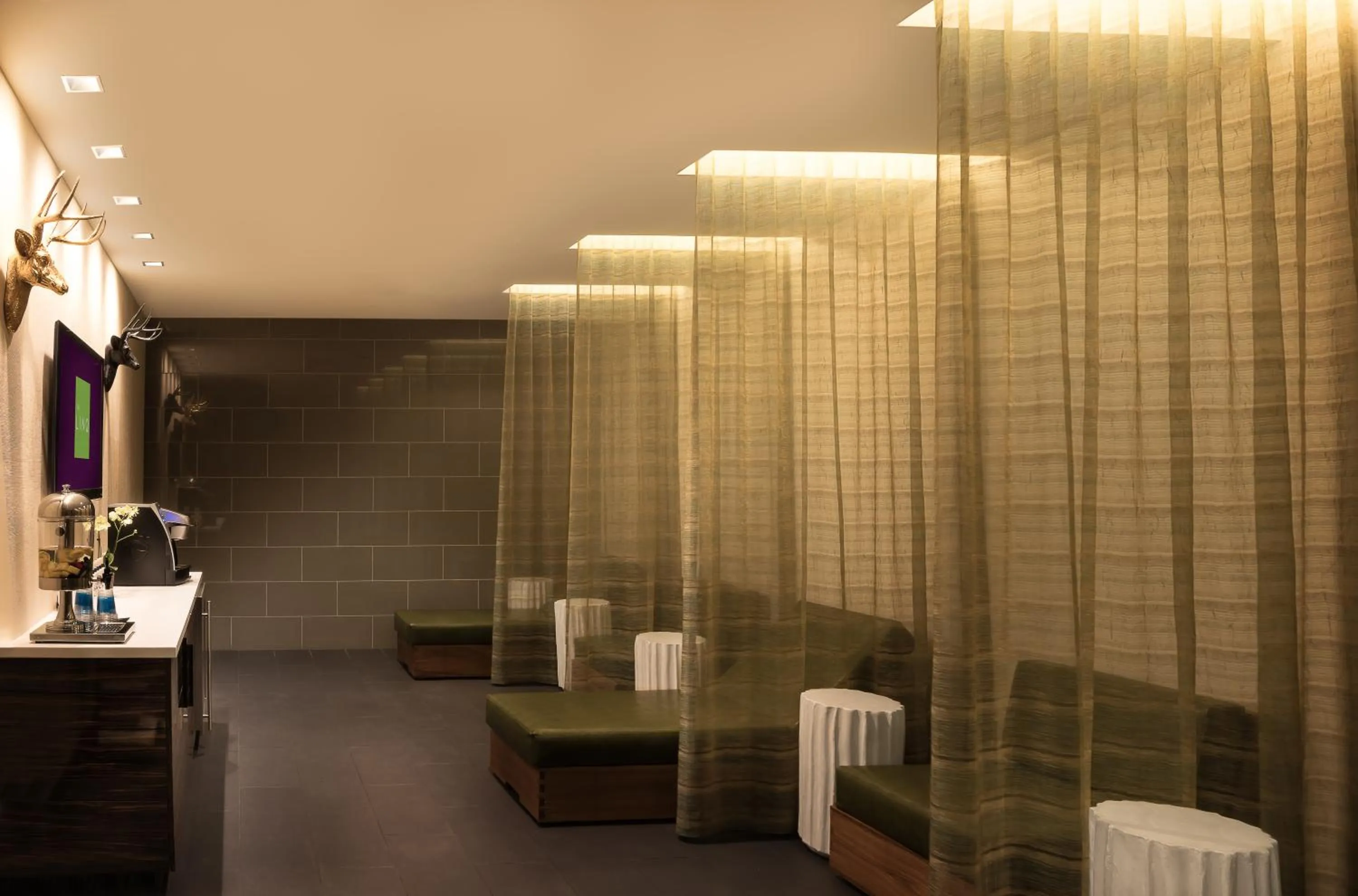 Spa and wellness centre/facilities in The LINQ Hotel & Casino, A Caesars Destination