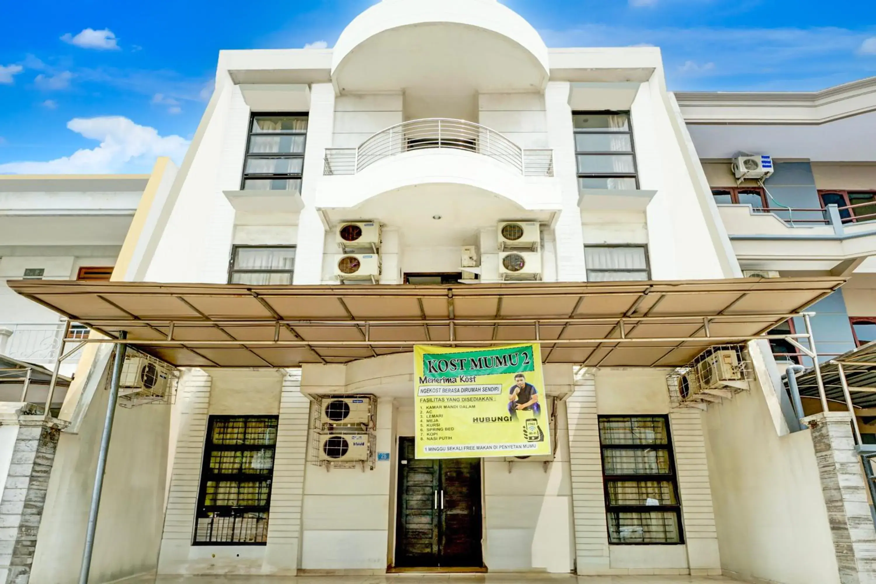 Hotel O MUMU HOMESTAYNearCarnival Park Surabaya Hotel O MUMU HOMESTAYNearCarnival Park Surabaya