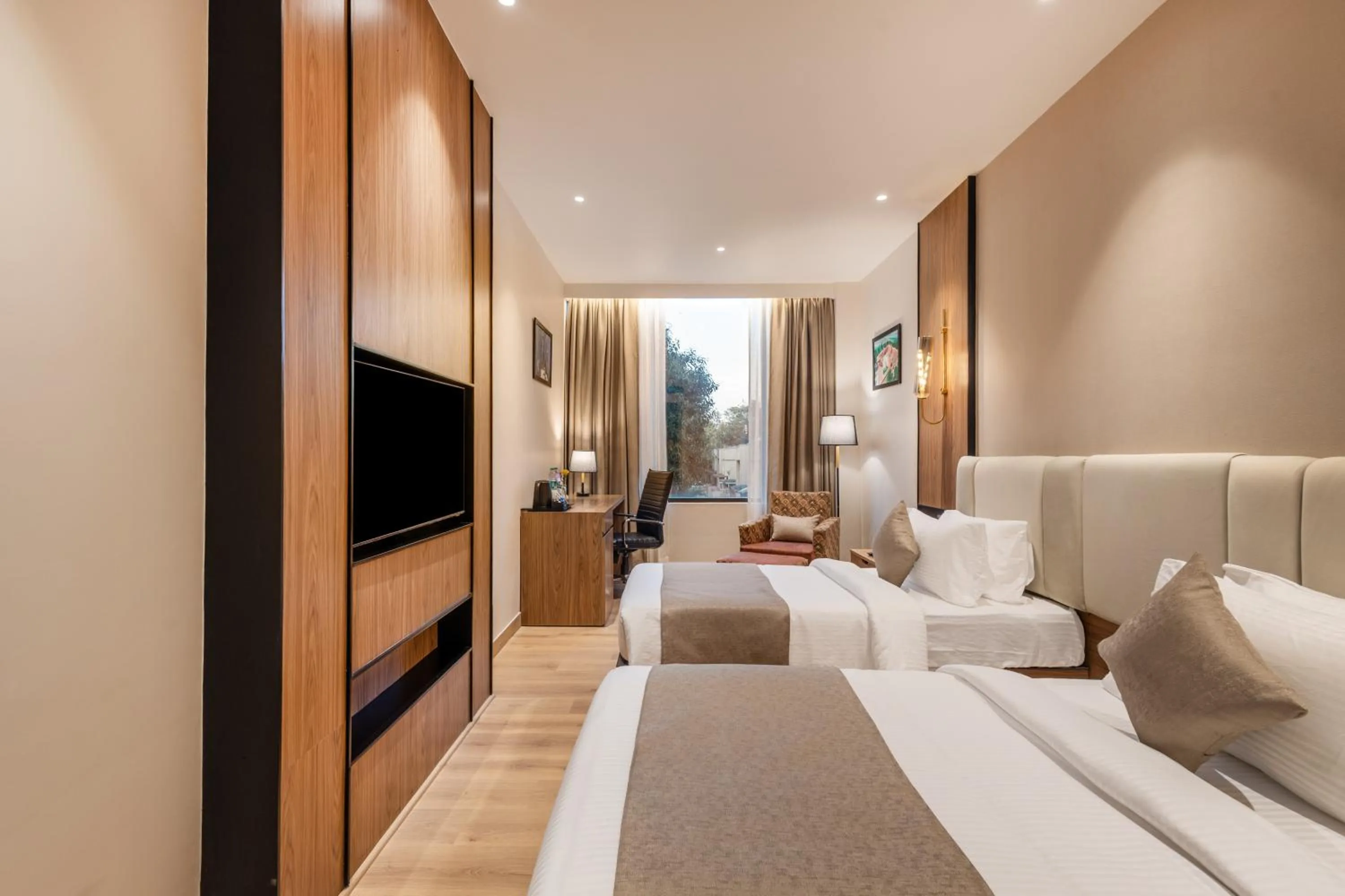 Photo of the whole room, Bed in Sterling Borderland Amritsar