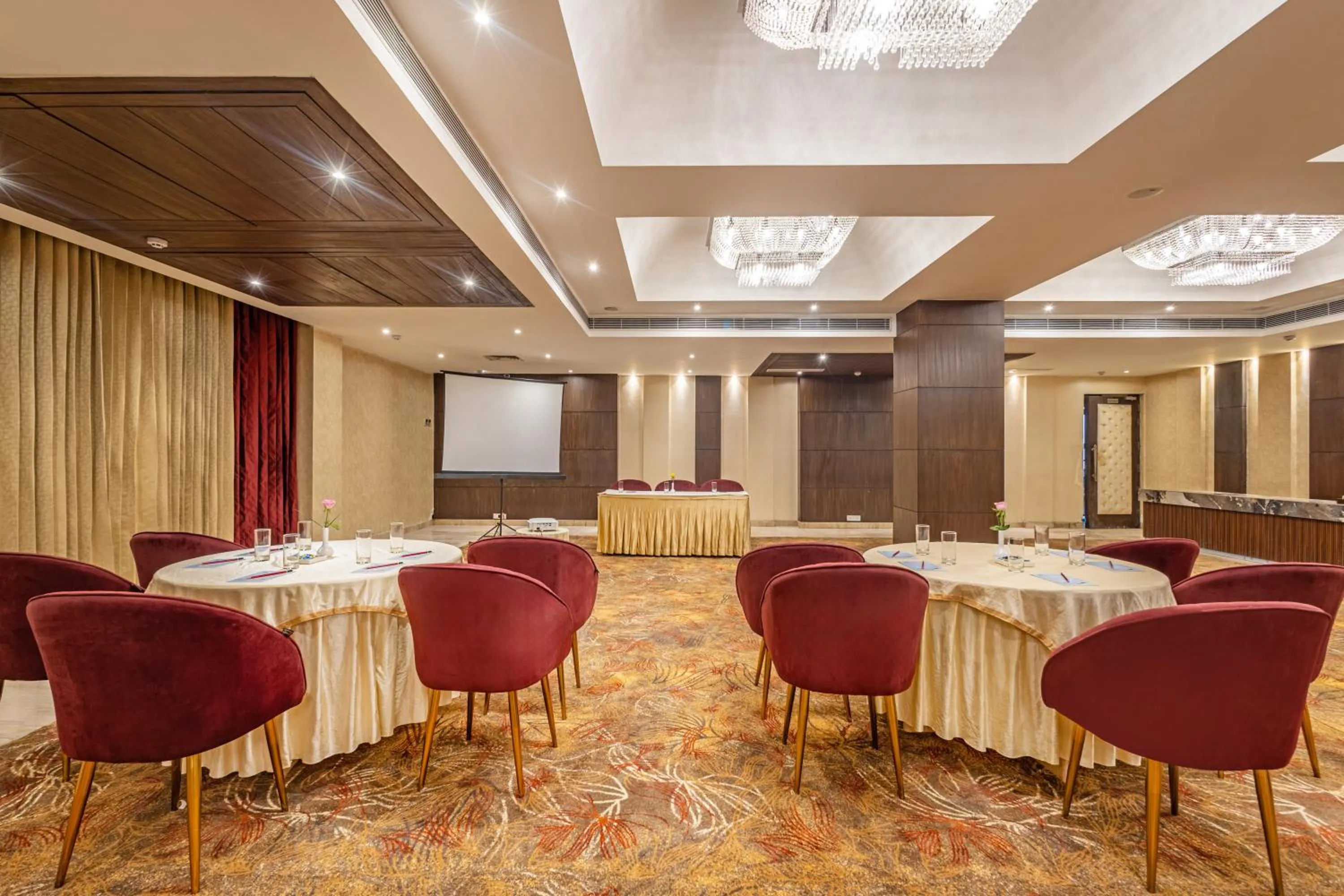 Banquet/Function facilities in Sterling Borderland Amritsar