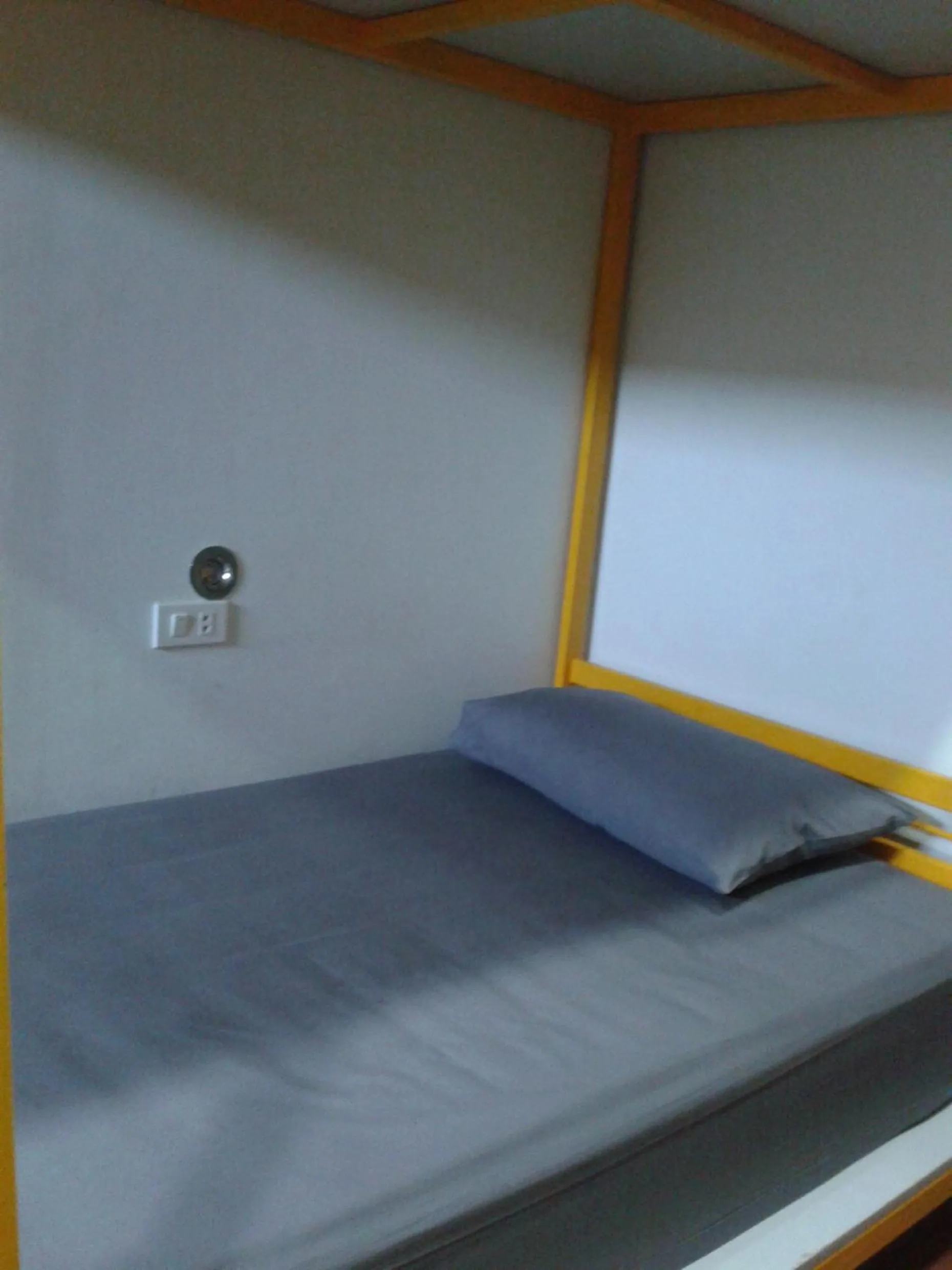 Bathroom, Bed in Phuket Sunny Hostel