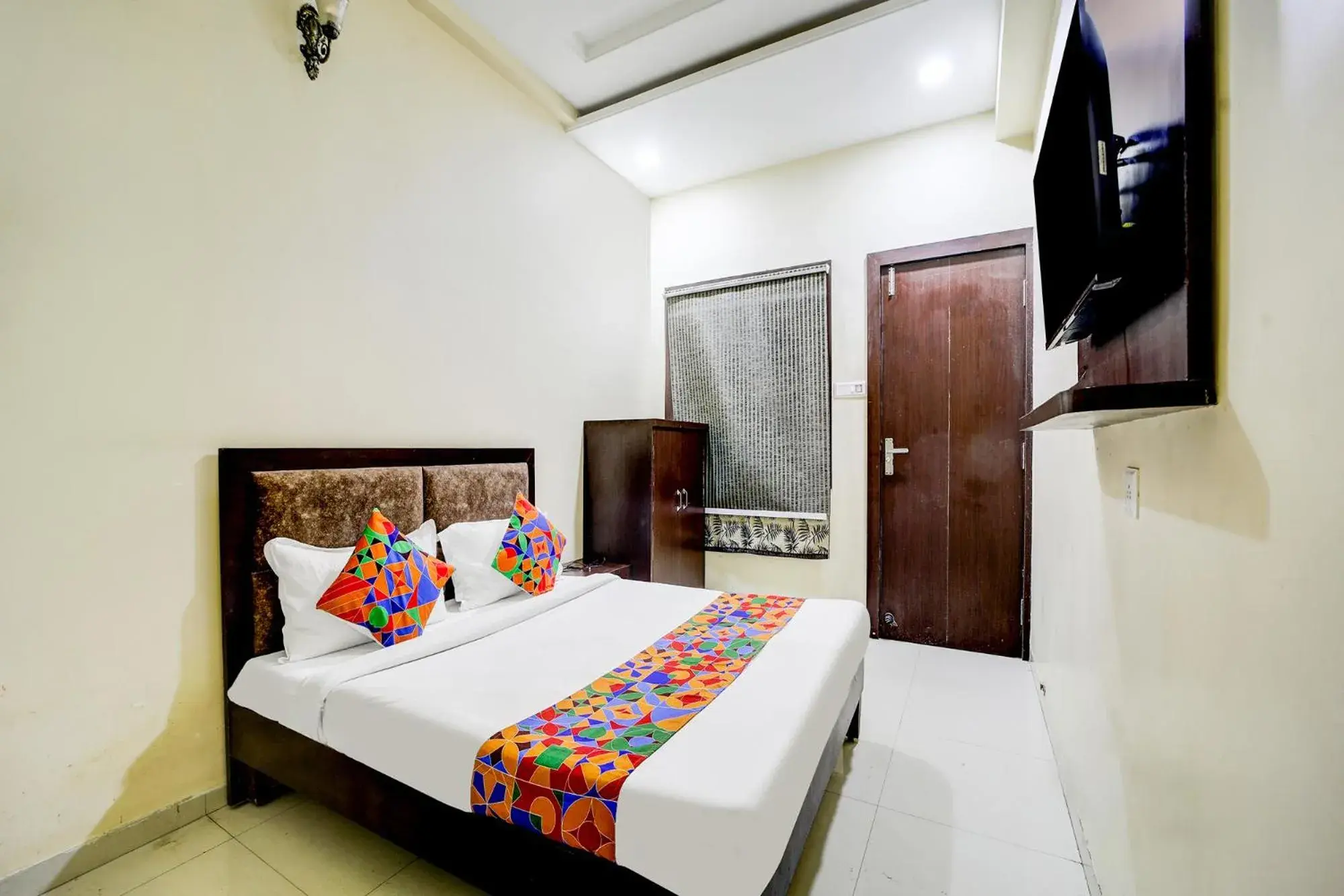 Deluxe Room - single occupancy in FabHotel The Shloka Deluxe Room - single occupancy in FabHotel The Shloka