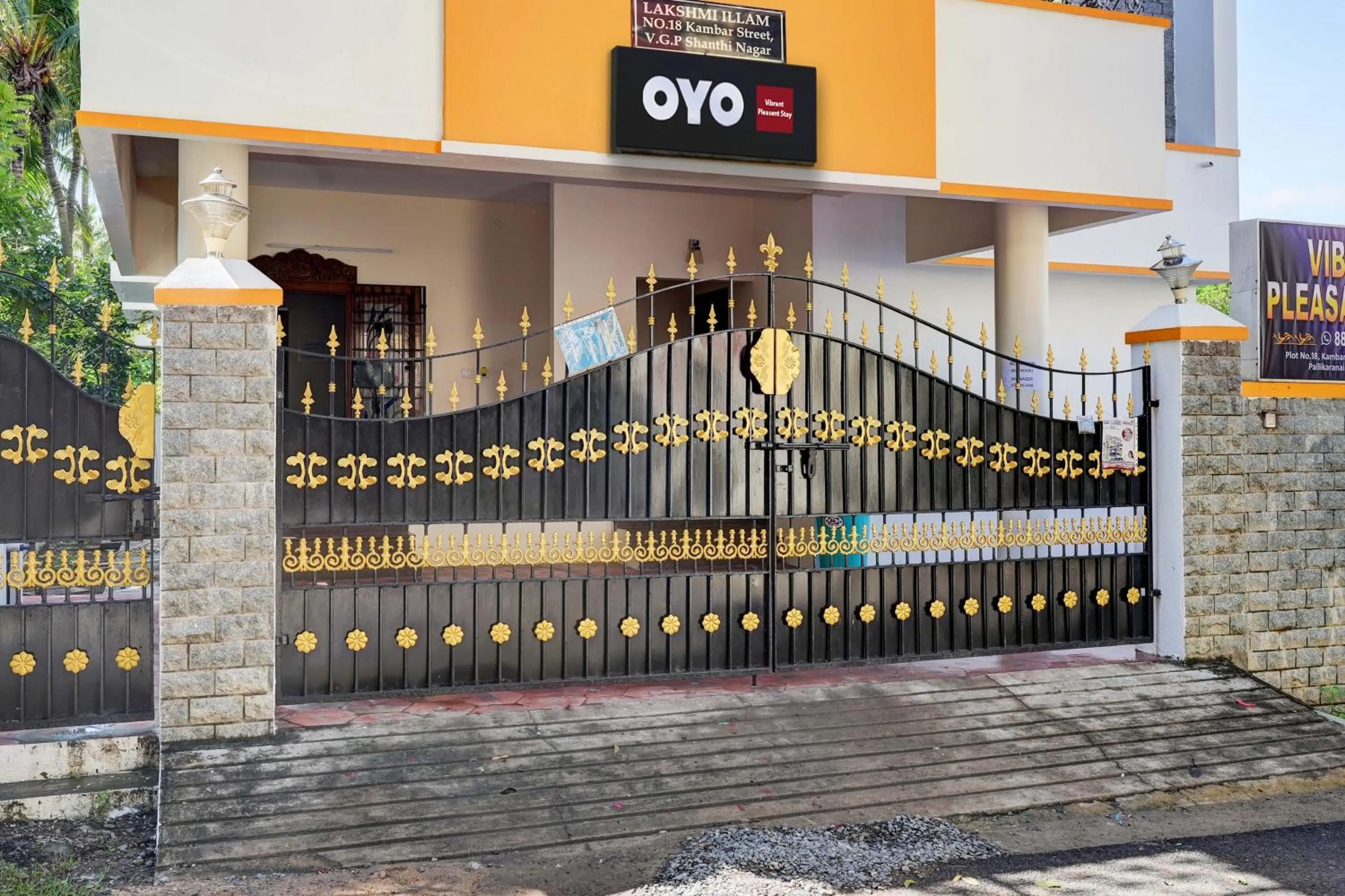 Facade/entrance in Super Hotel O VSV Guest House