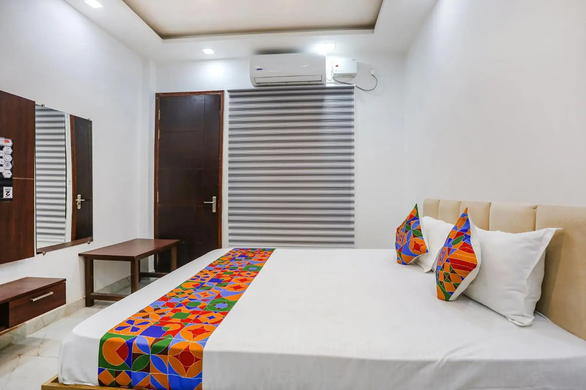 Bed in Fabhotel JP Villa - Nr Stadium Bed in Fabhotel JP Villa - Nr Stadium