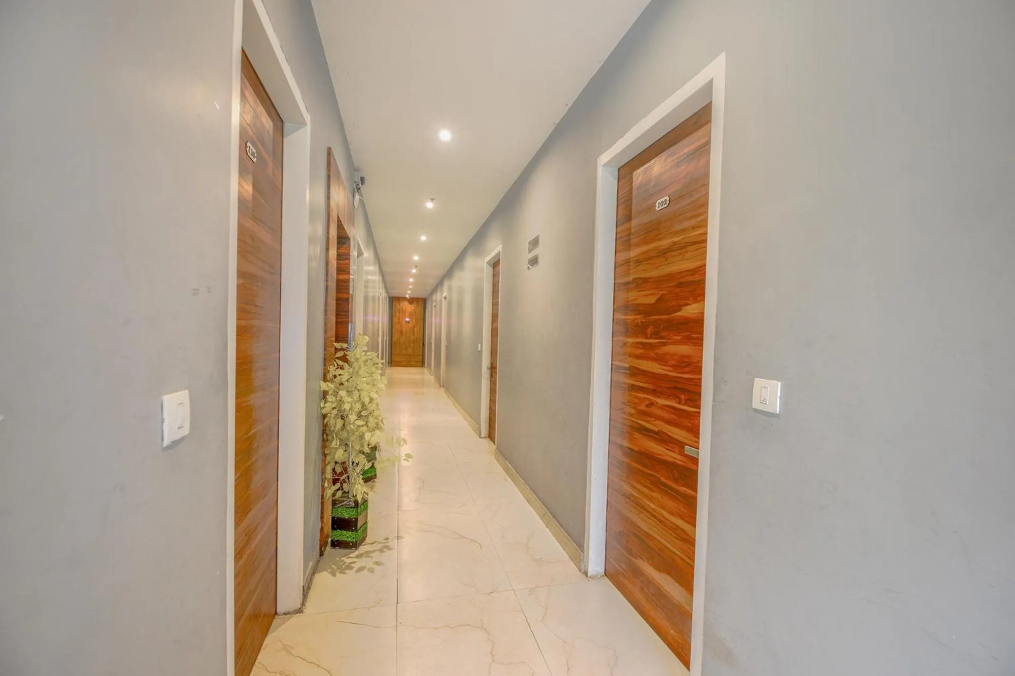 Lobby or reception in FabHotel Amar Villa