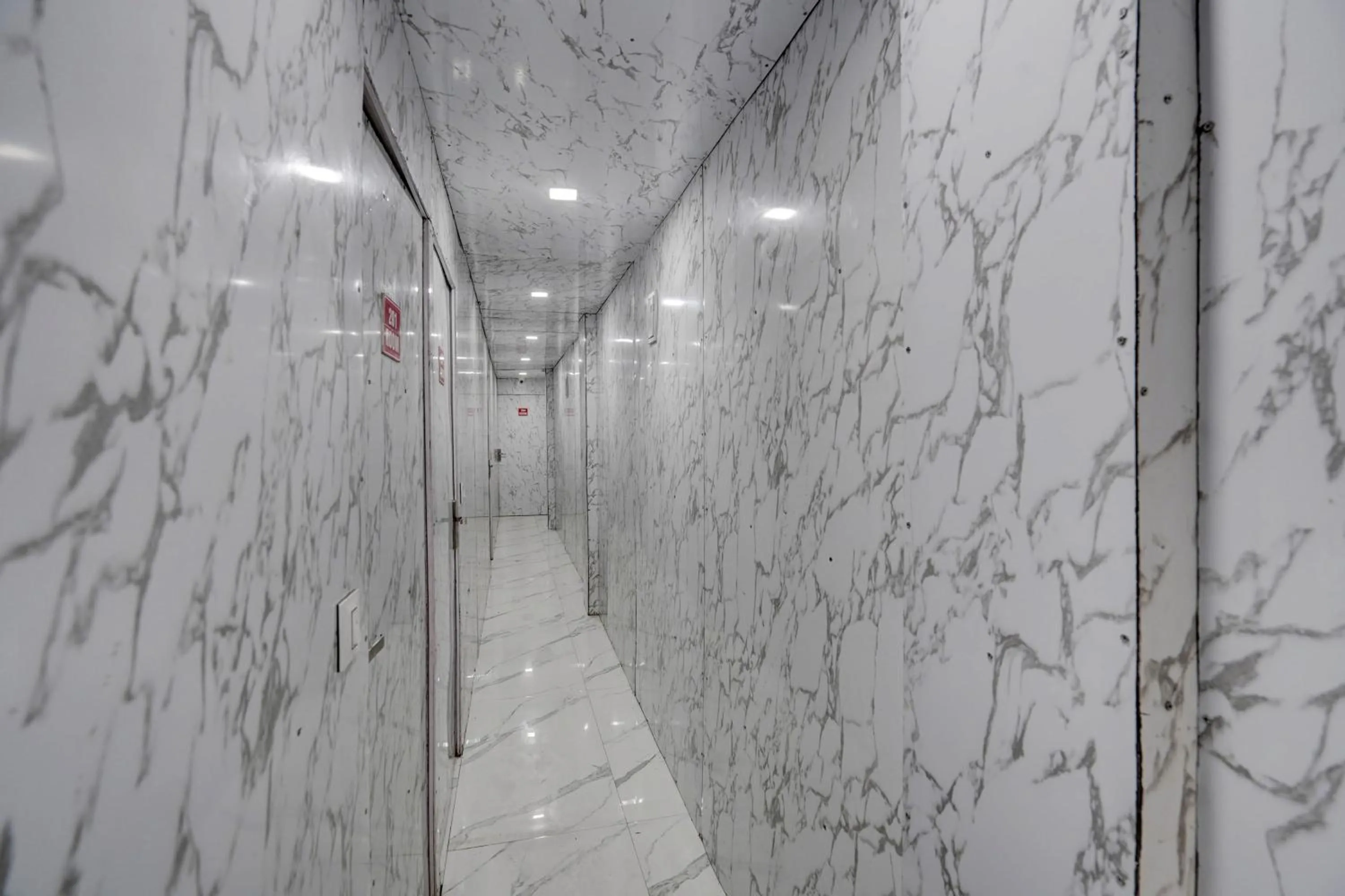 Lobby or reception in Hotel O POP A Happy Hours Plaza