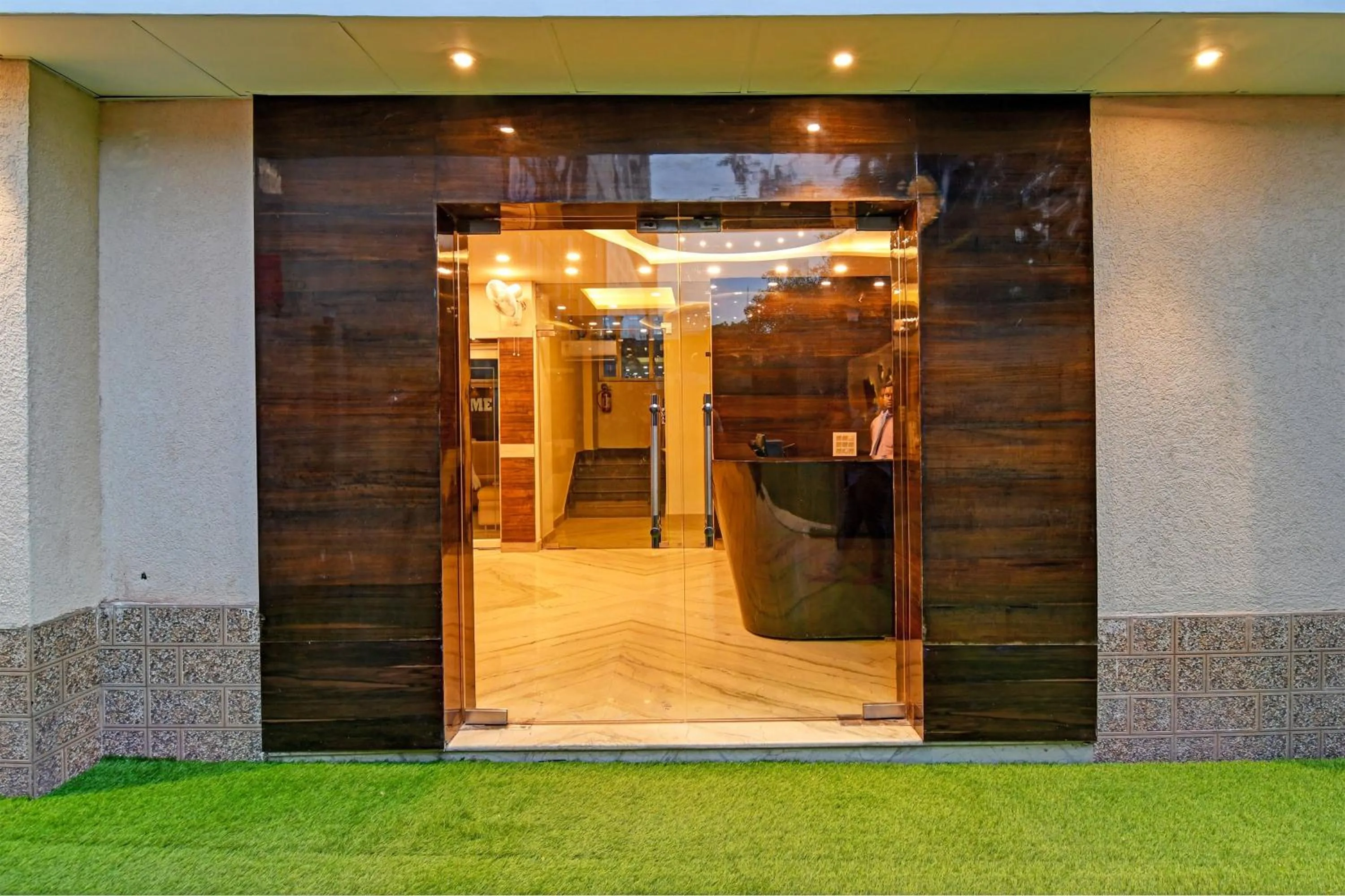 Facade/entrance in Townhouse Refresh