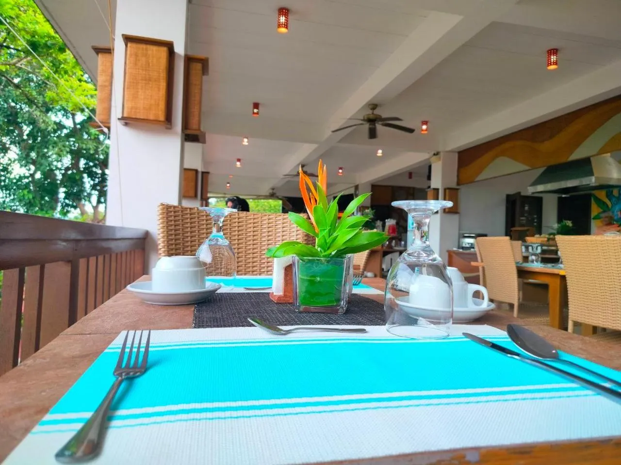 Restaurant/places to eat in Asia Grand View Hotel