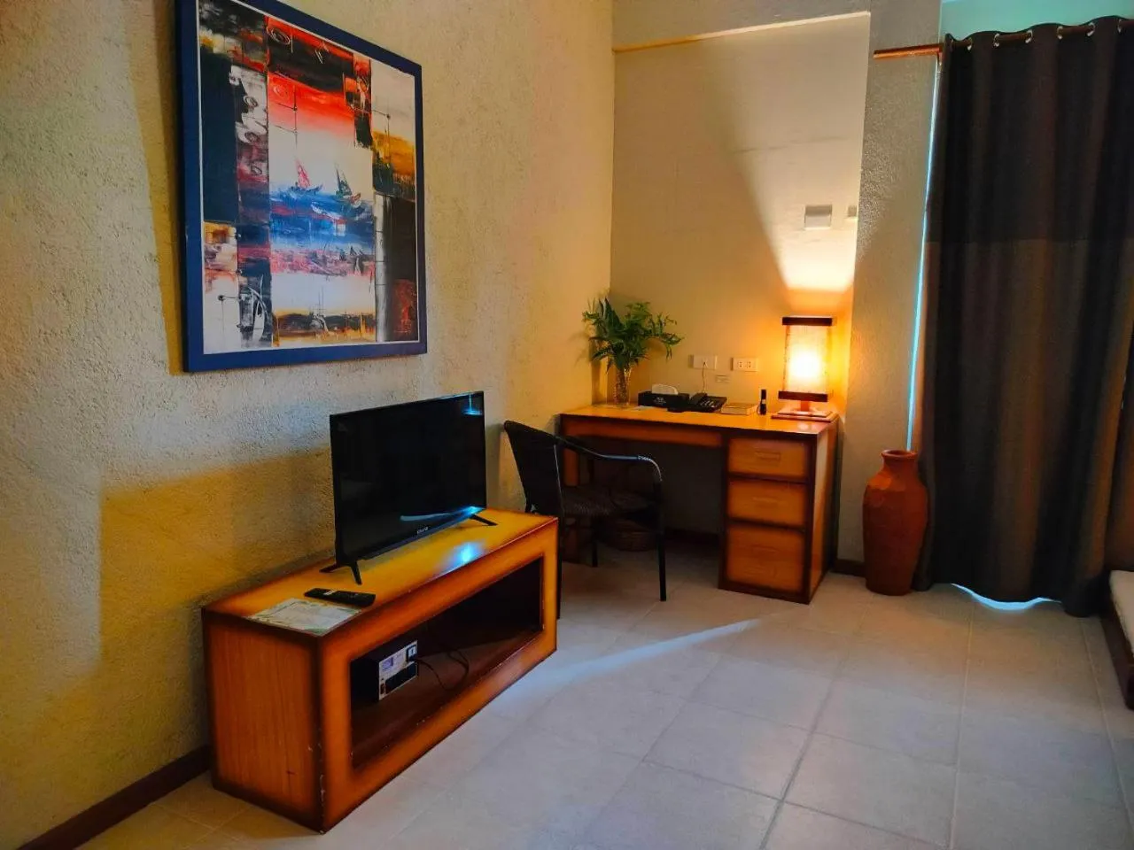 TV and multimedia in Asia Grand View Hotel