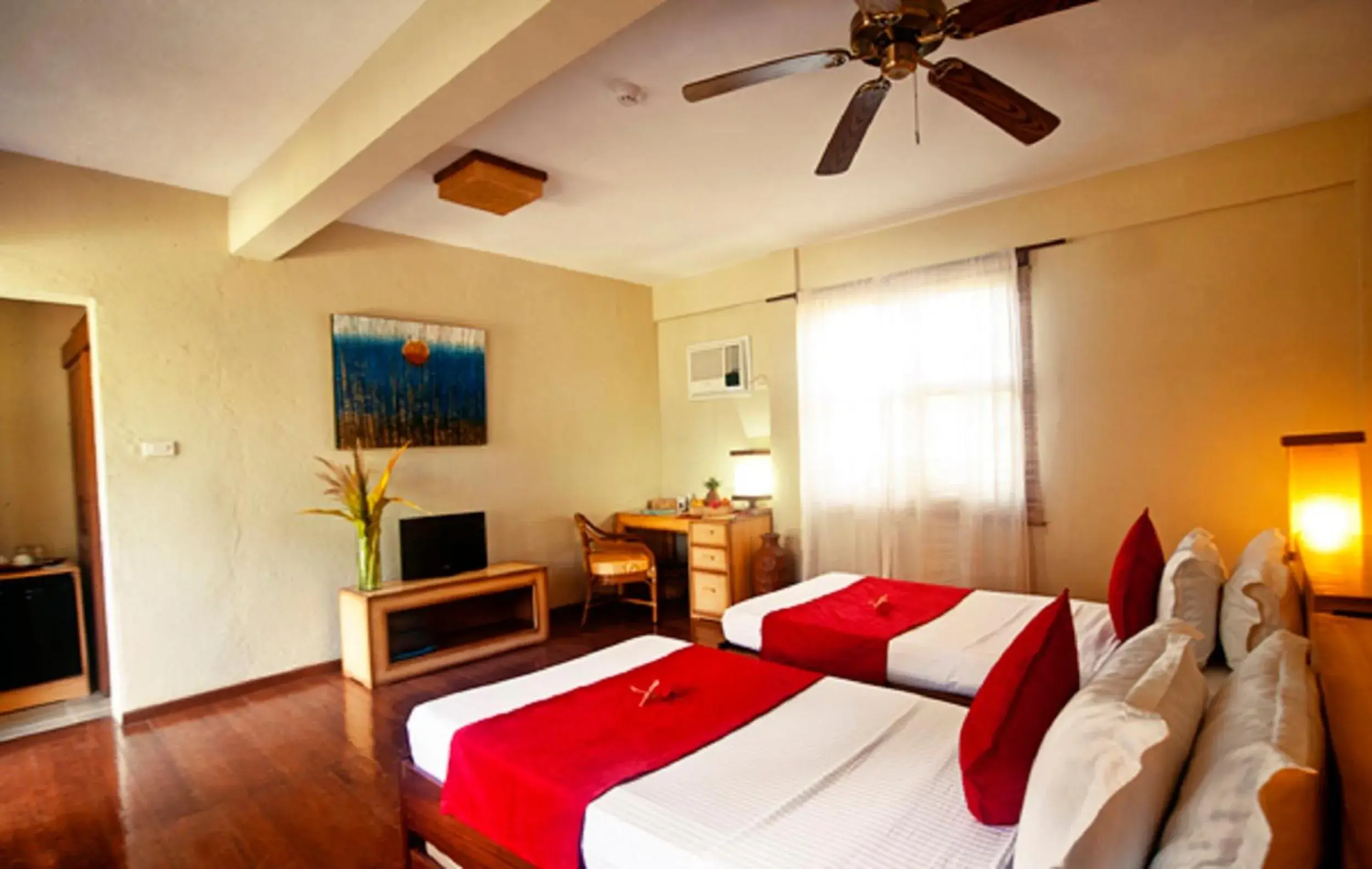 Photo of the whole room, Bed in Asia Grand View Hotel Photo of the whole room, Bed in Asia Grand View Hotel