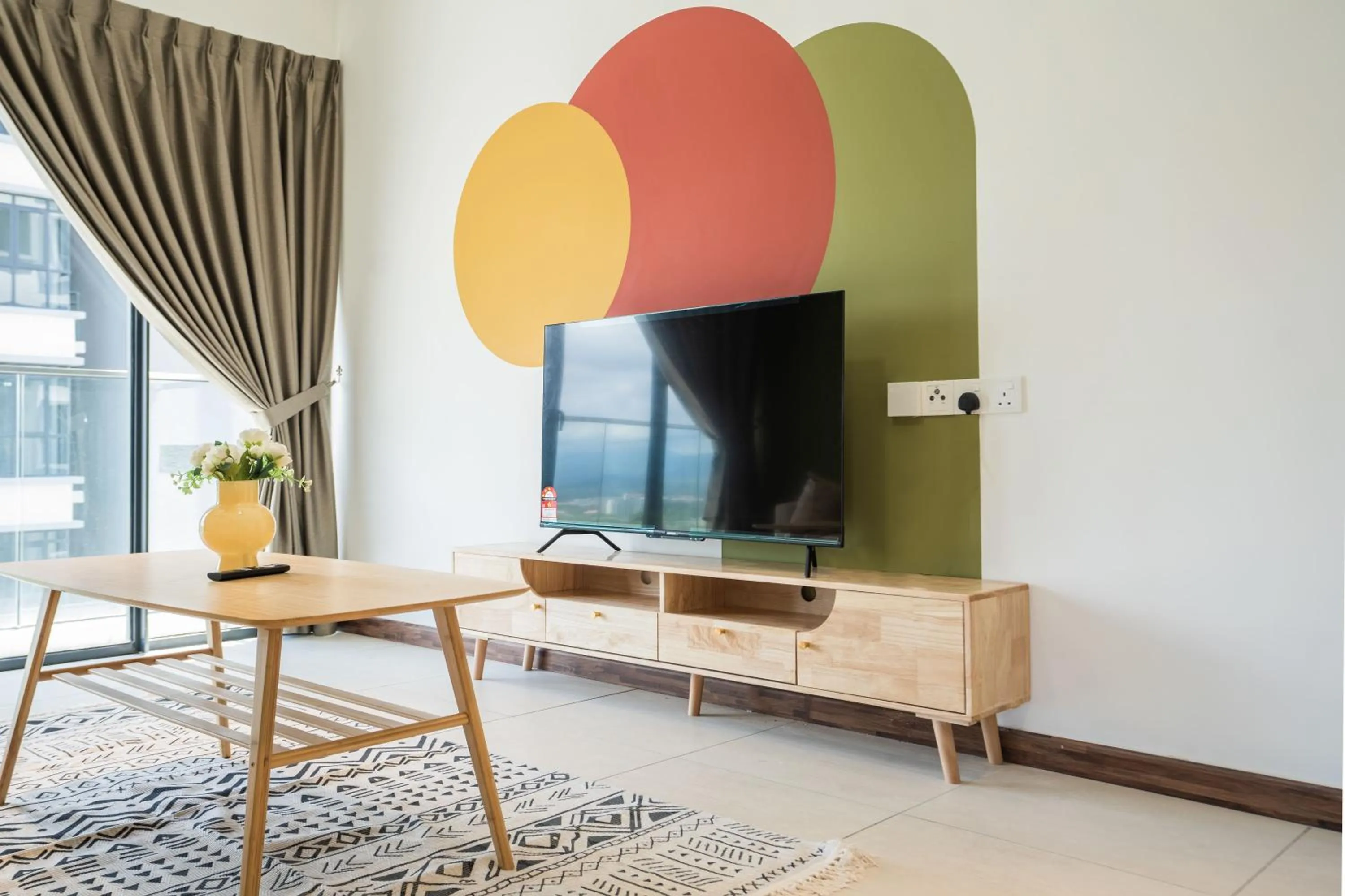 TV and multimedia in K Avenue by Pinstay
