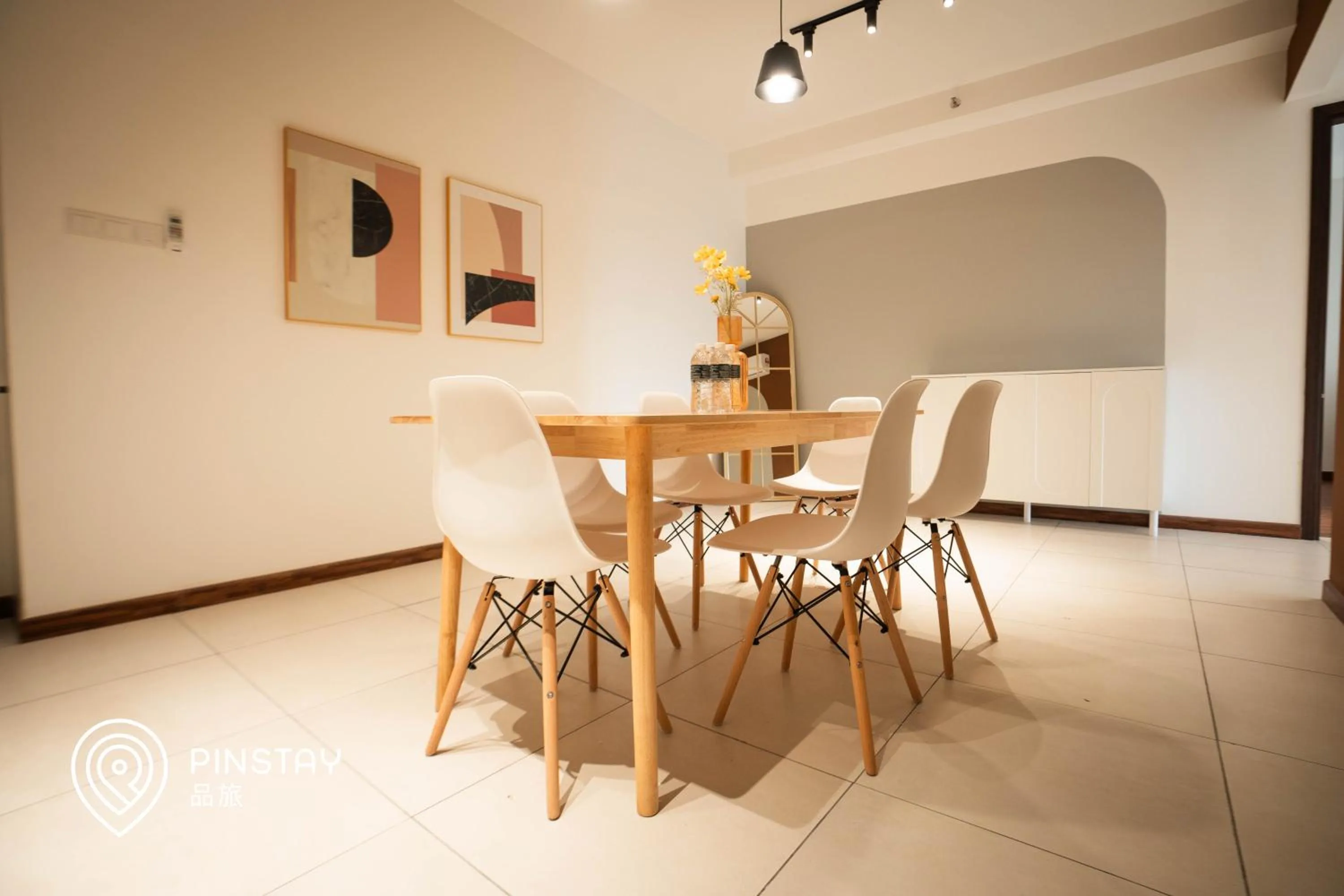 Dining area in K Avenue by Pinstay