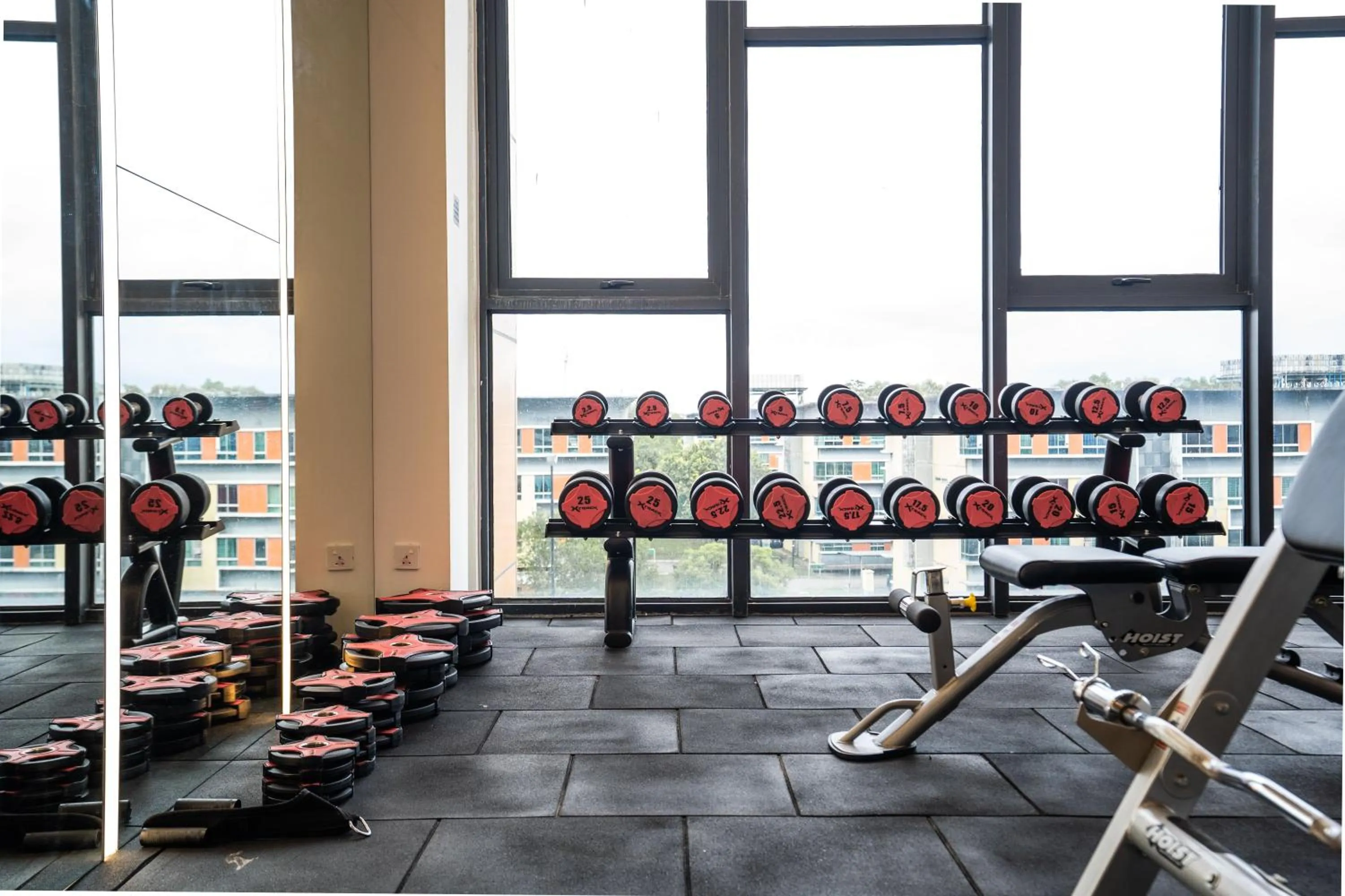 Fitness centre/facilities in K Avenue by Pinstay