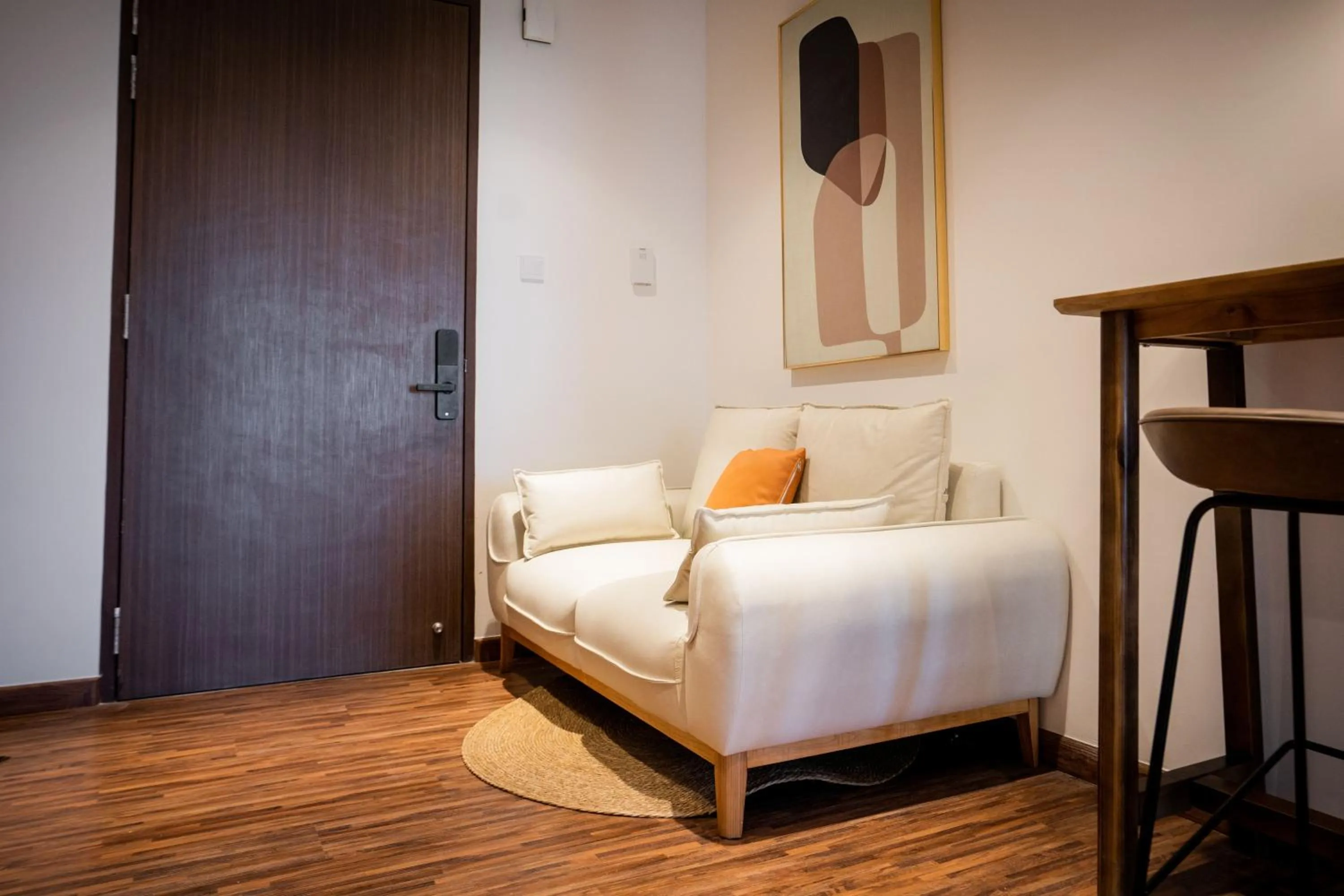 Living room, Bed in K Avenue by Pinstay