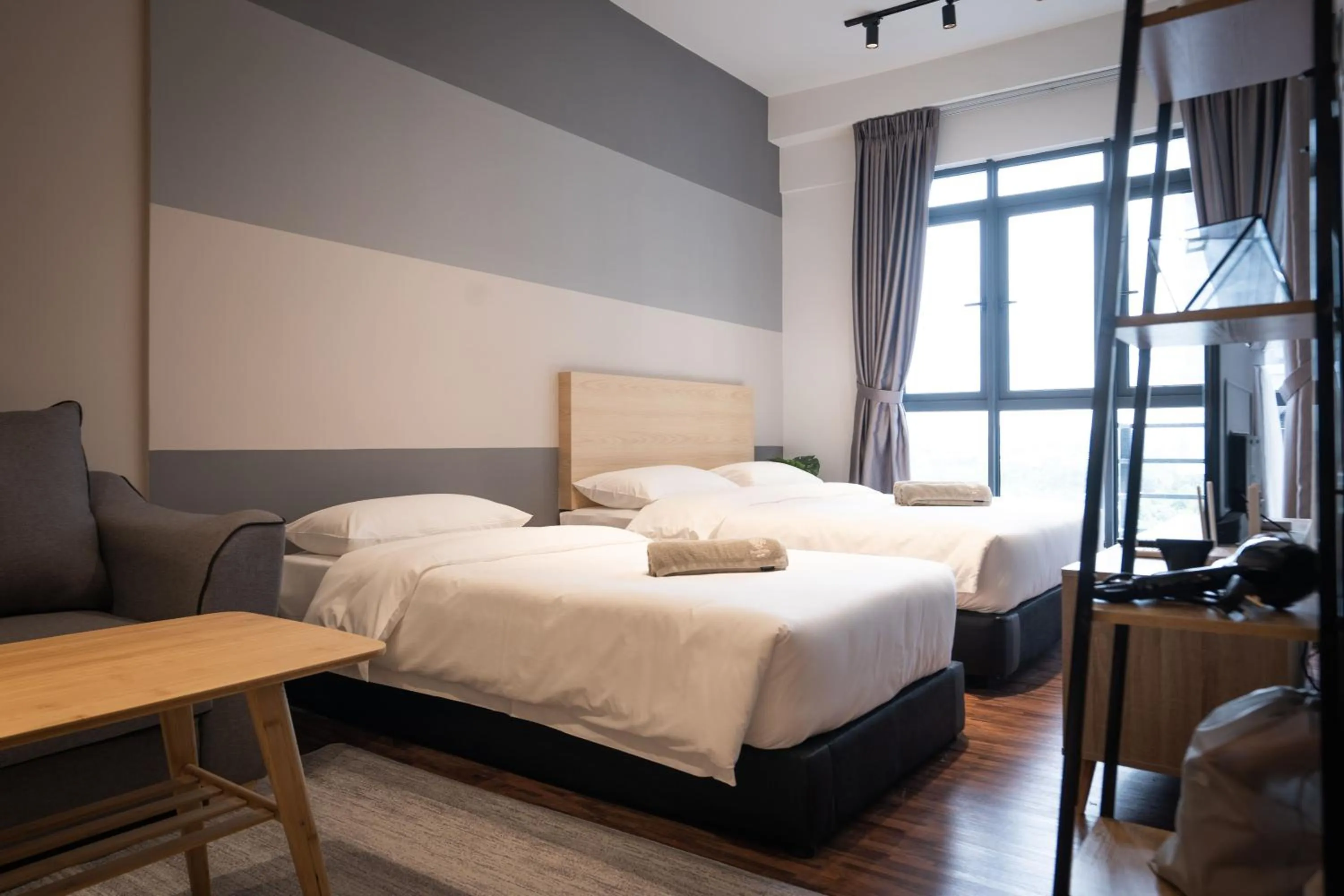 Bed in K Avenue by Pinstay