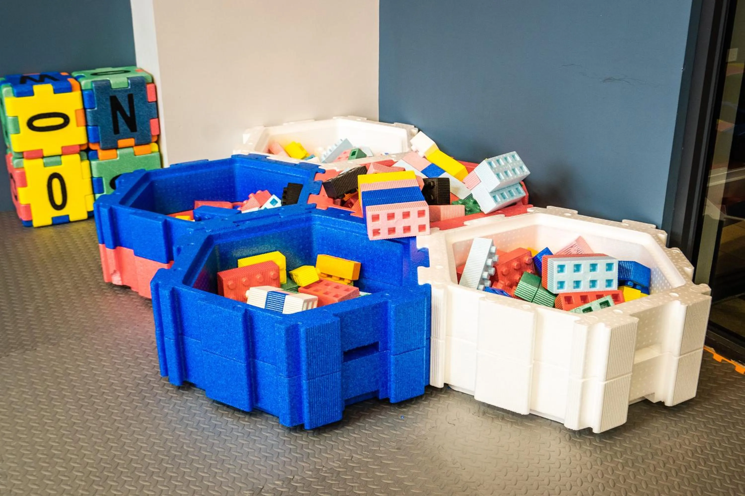 Kids's club in K Avenue by Pinstay