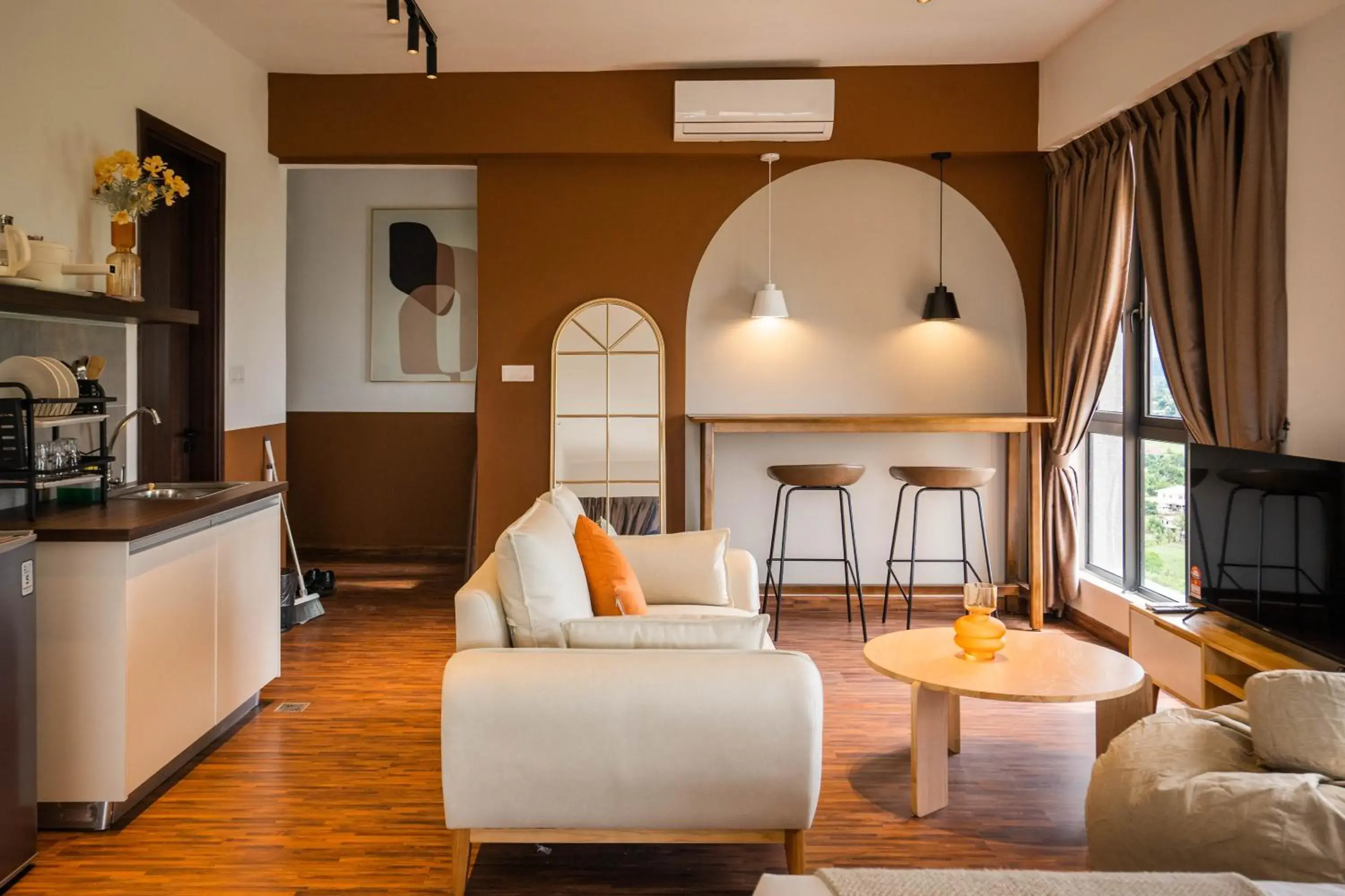 Living room in K Avenue by Pinstay Living room in K Avenue by Pinstay