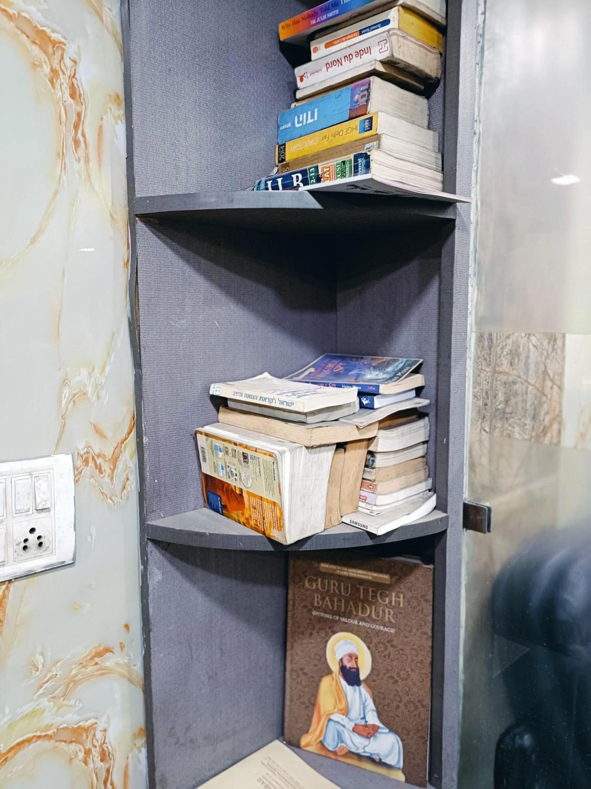 Library in Hotel Heritage Home