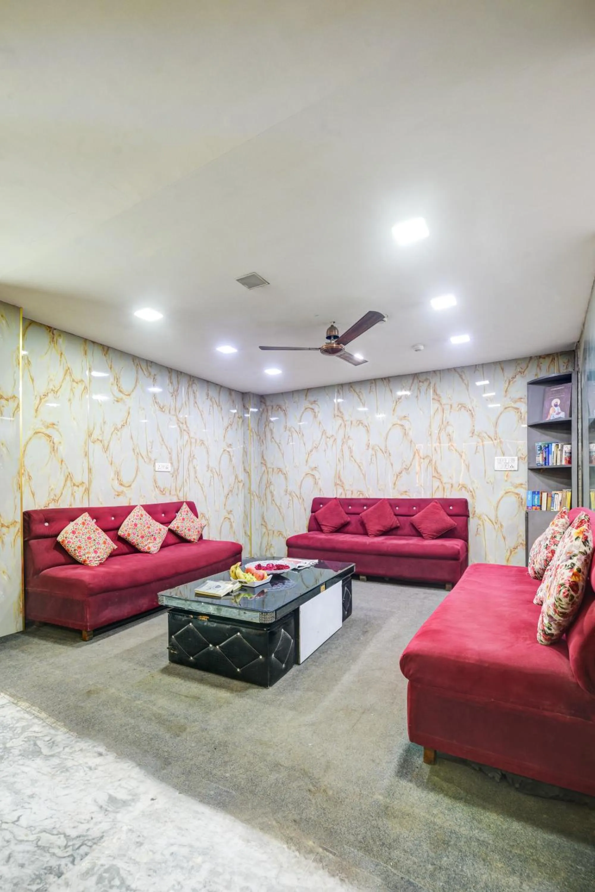 Area and facilities in Hotel Heritage Home -3 Mins Walk from Metro And 5 Mins from Rail Station