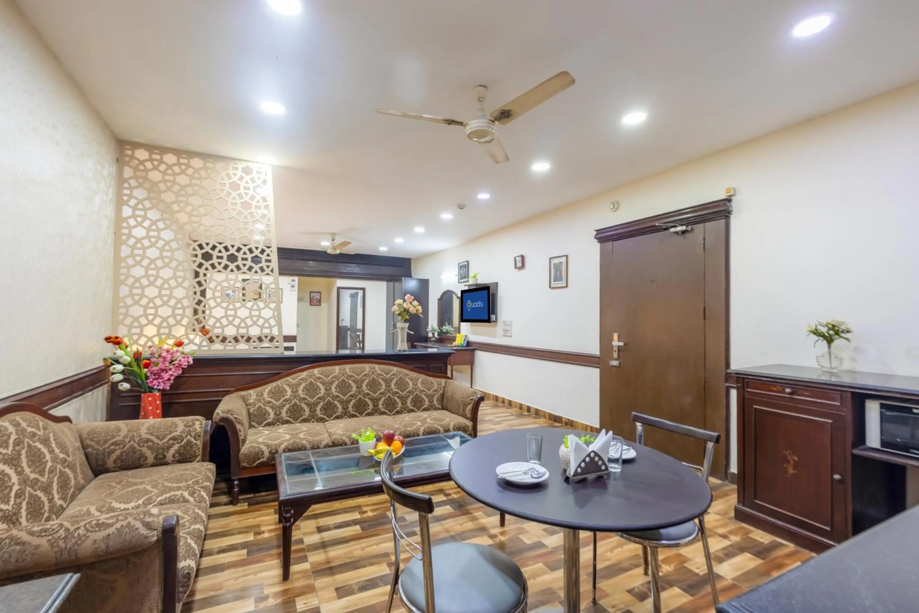 TV and multimedia in Hotel Amar Inn by Quadis - Lajpat Nagar