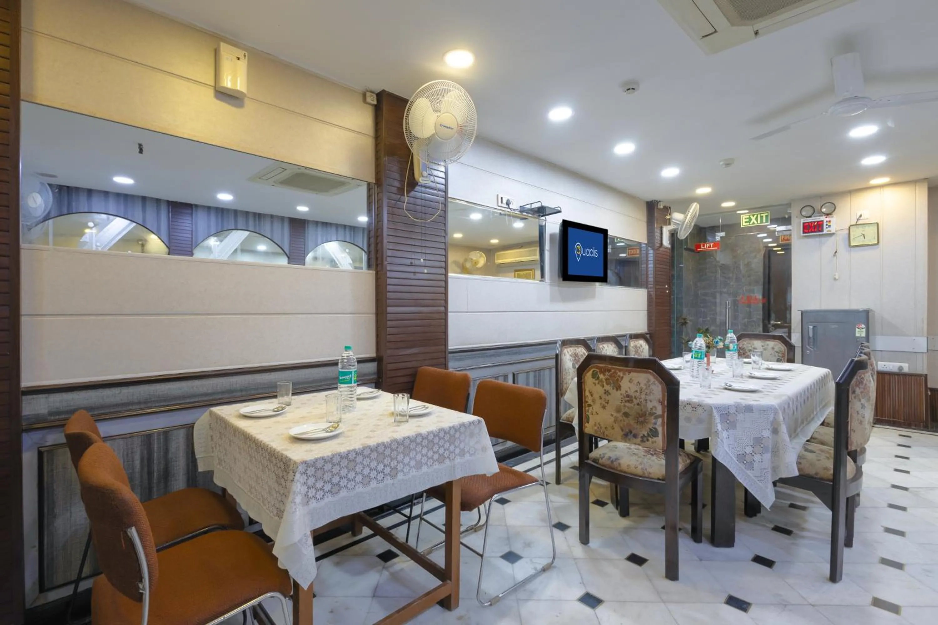 Restaurant/places to eat in Hotel Amar Inn by Quadis - Lajpat Nagar
