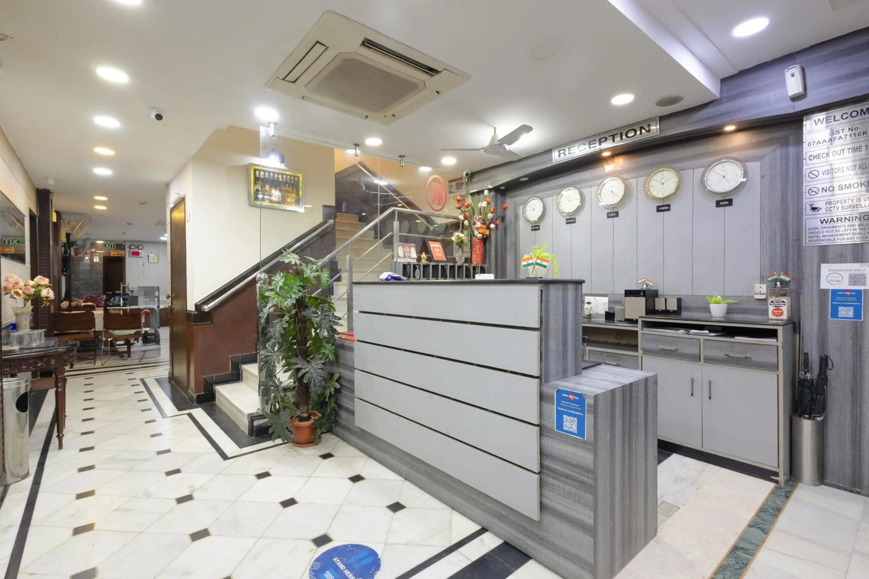 Lobby or reception in Hotel Amar Inn by Quadis - Lajpat Nagar