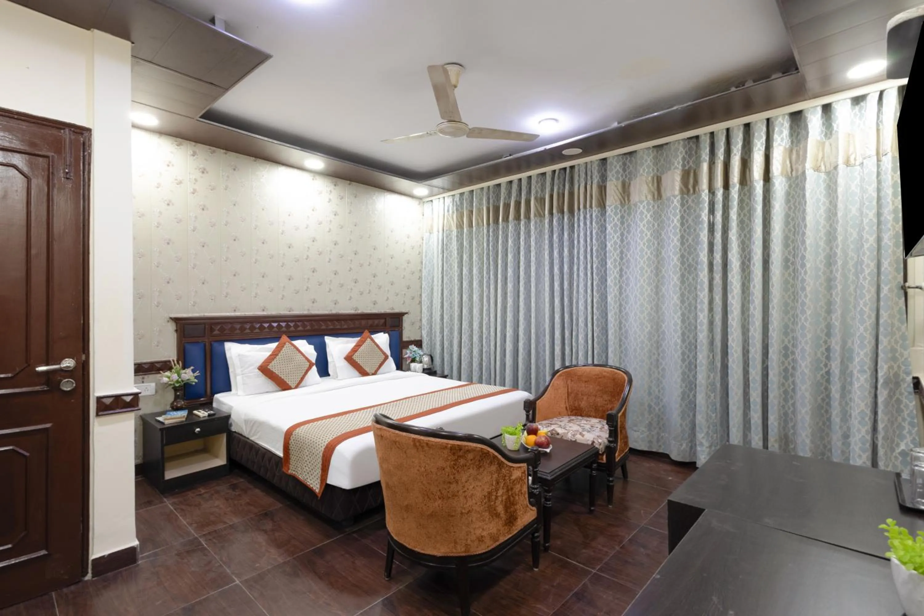 Bed in Hotel Amar Inn by Quadis - Lajpat Nagar