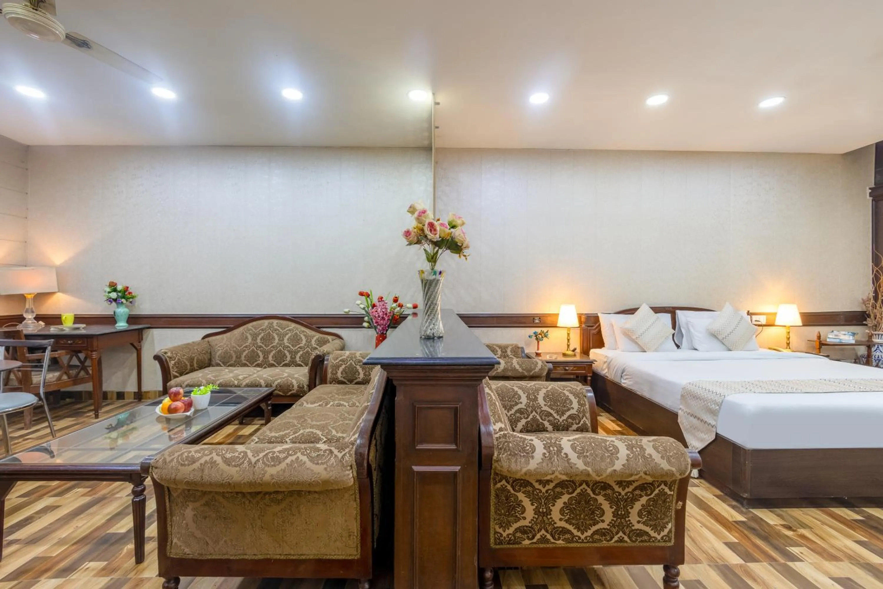 Bed in Hotel Amar Inn by Quadis - Lajpat Nagar