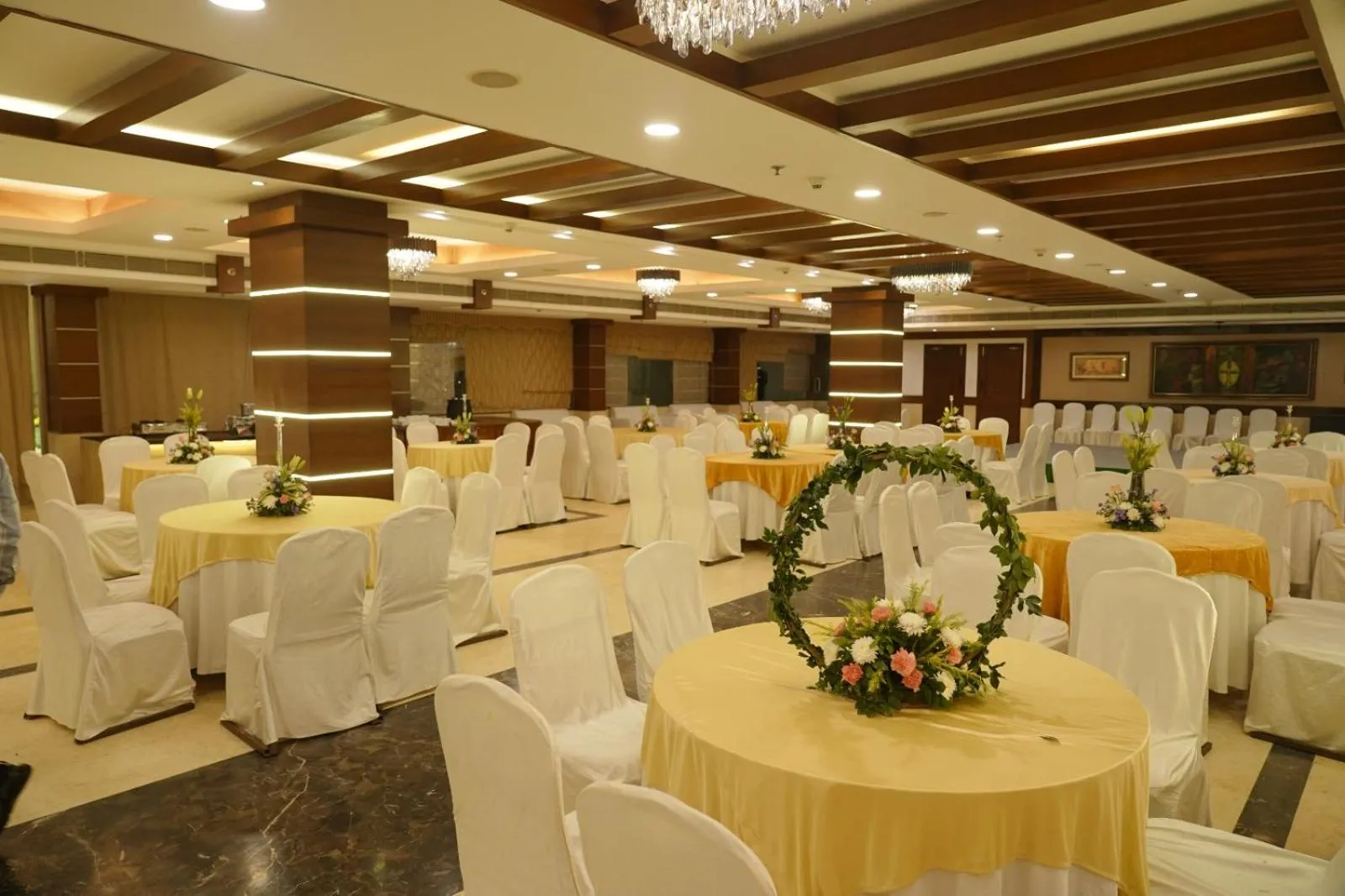 Restaurant/places to eat in Hotel Royal Ark - Kasauli