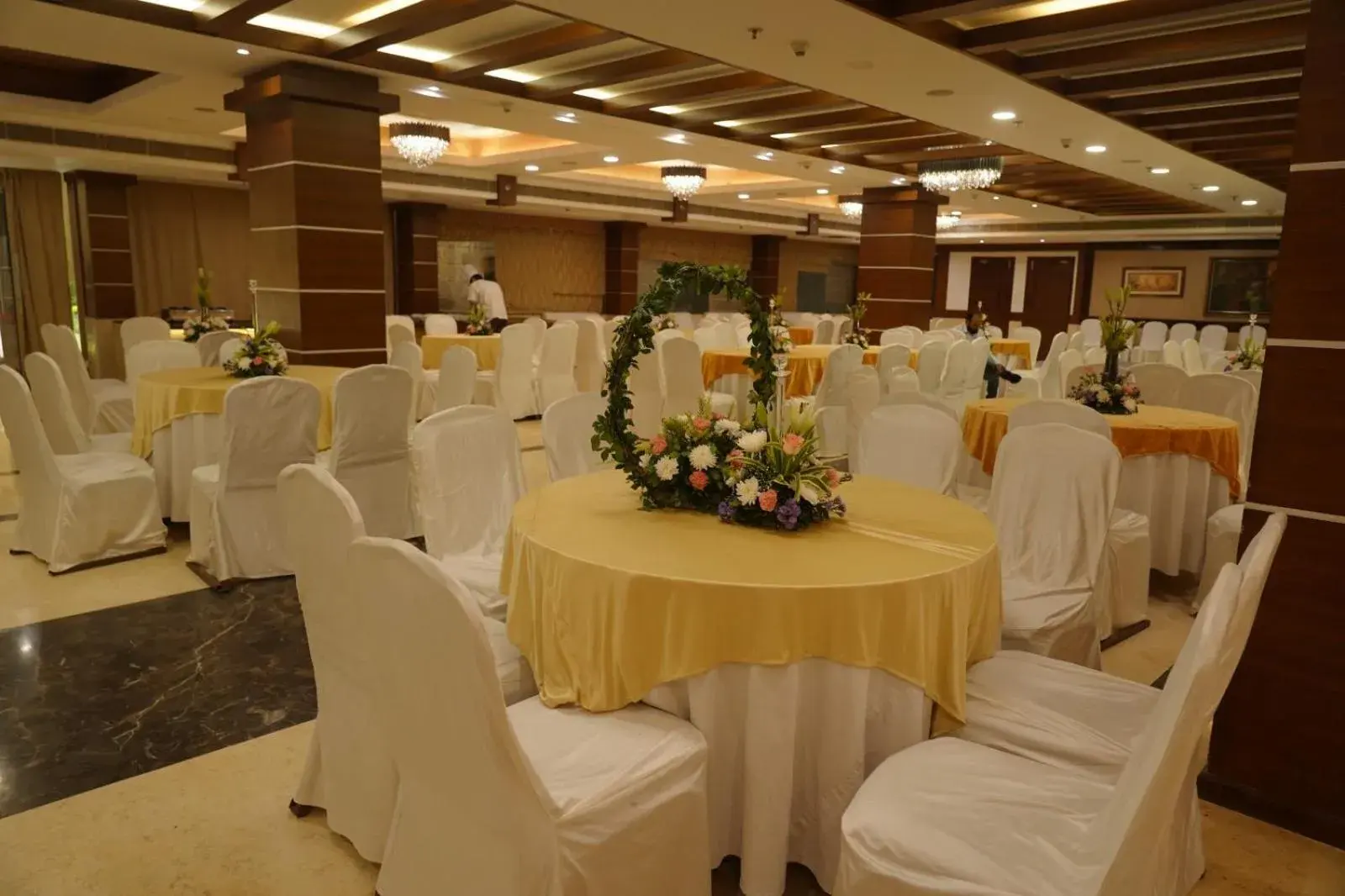 Restaurant/places to eat in Hotel Royal Ark - Kasauli Restaurant/places to eat in Hotel Royal Ark - Kasauli