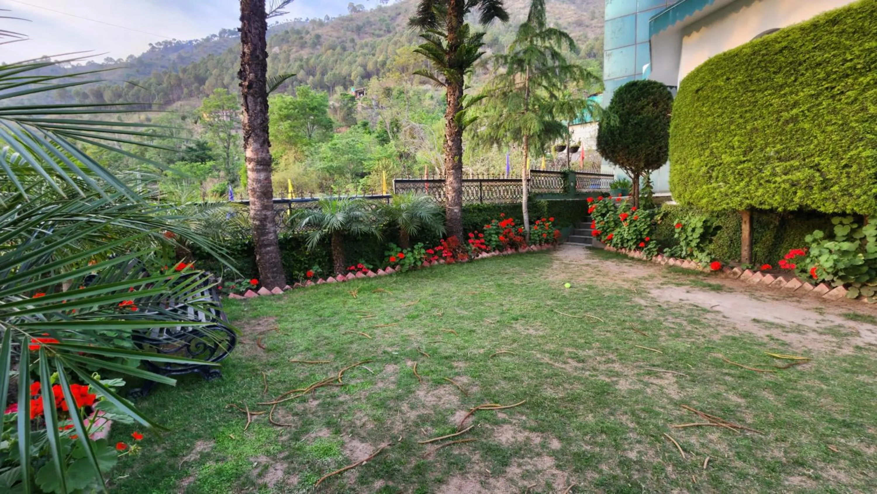 Hotel Royal Ark - Kasauli