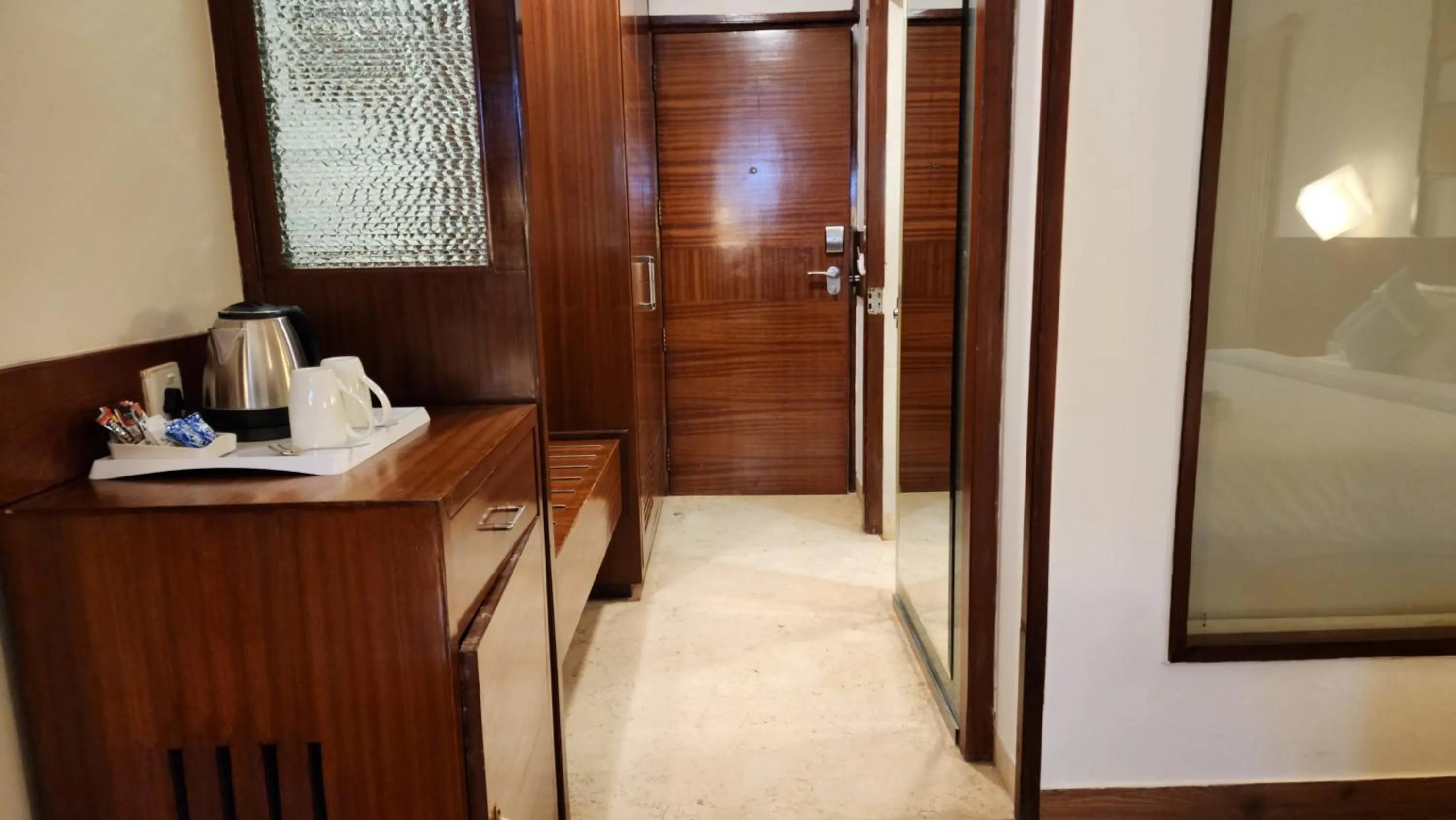 Hotel Royal Ark - Kasauli