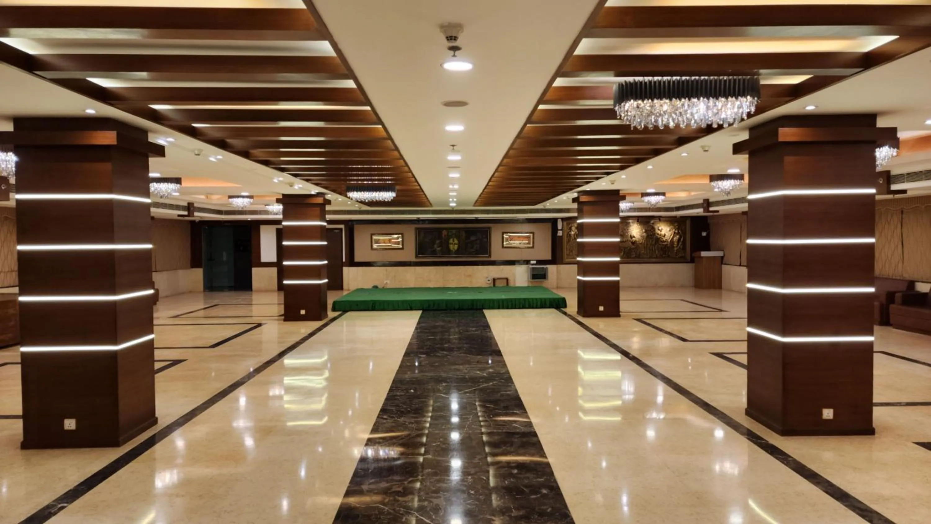 Hotel Royal Ark - Kasauli