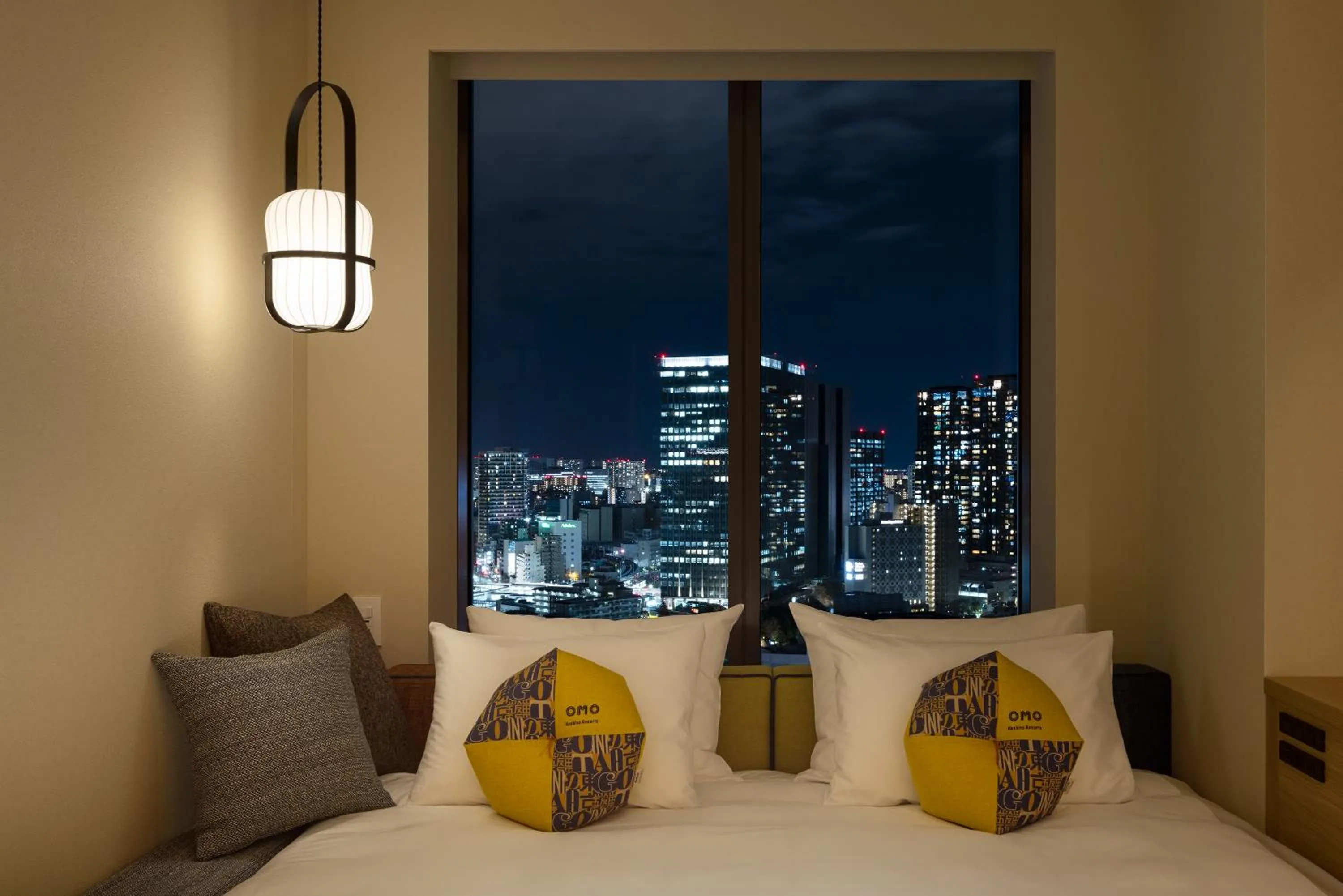 View (from property/room), Bed in OMO5 Tokyo Gotanda by Hoshino Resorts