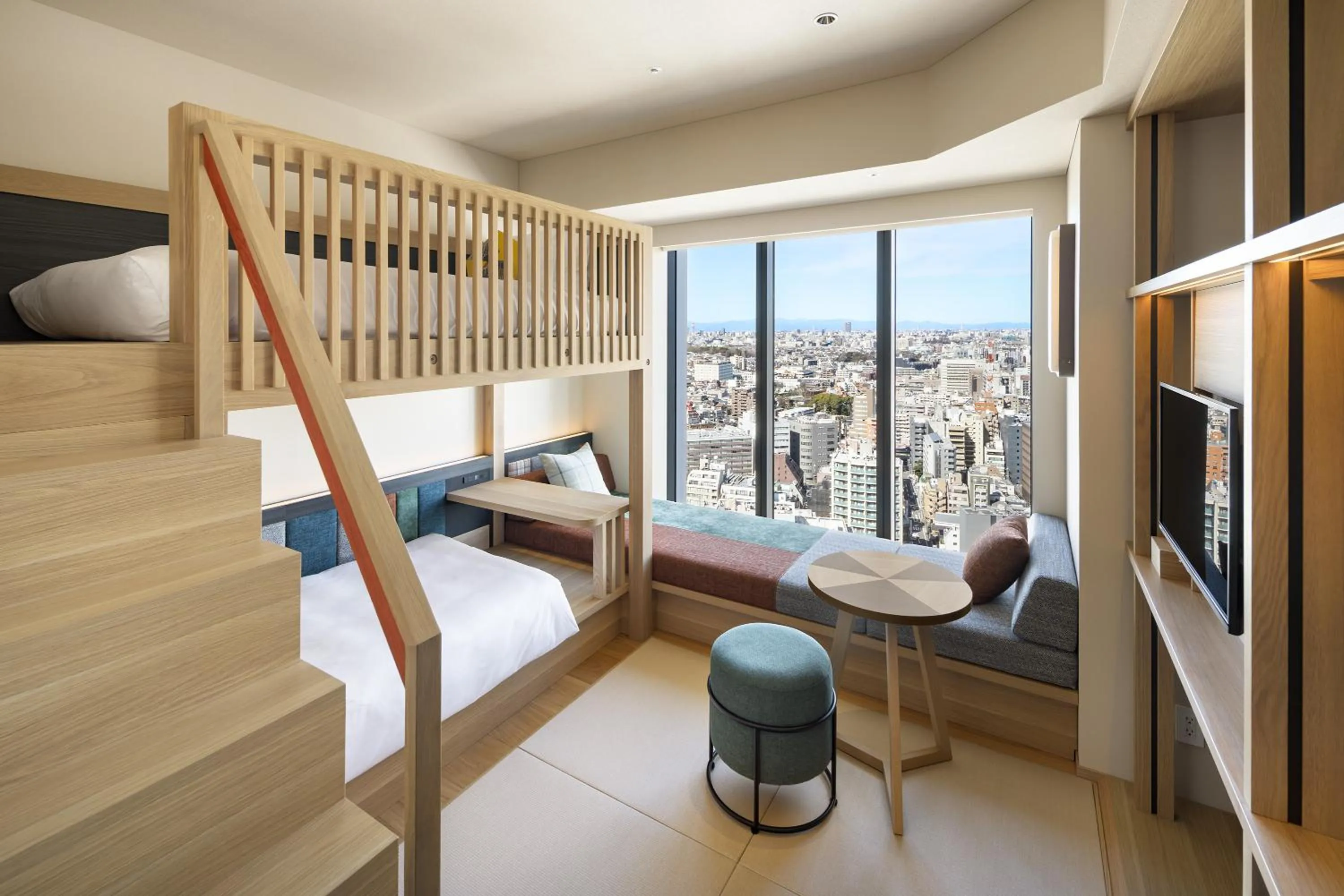 Photo of the whole room, Bed in OMO5 Tokyo Gotanda by Hoshino Resorts