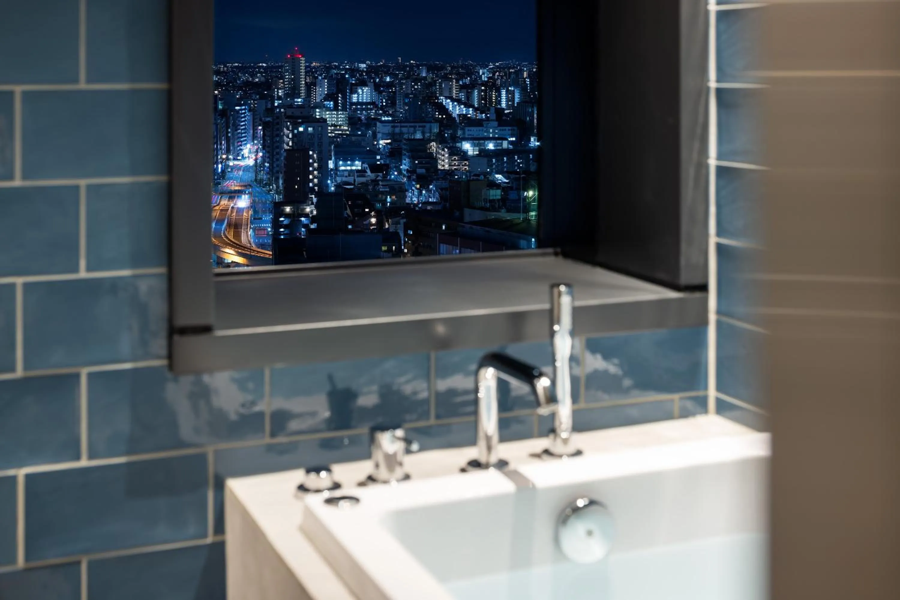 Bathroom in OMO5 Tokyo Gotanda by Hoshino Resorts