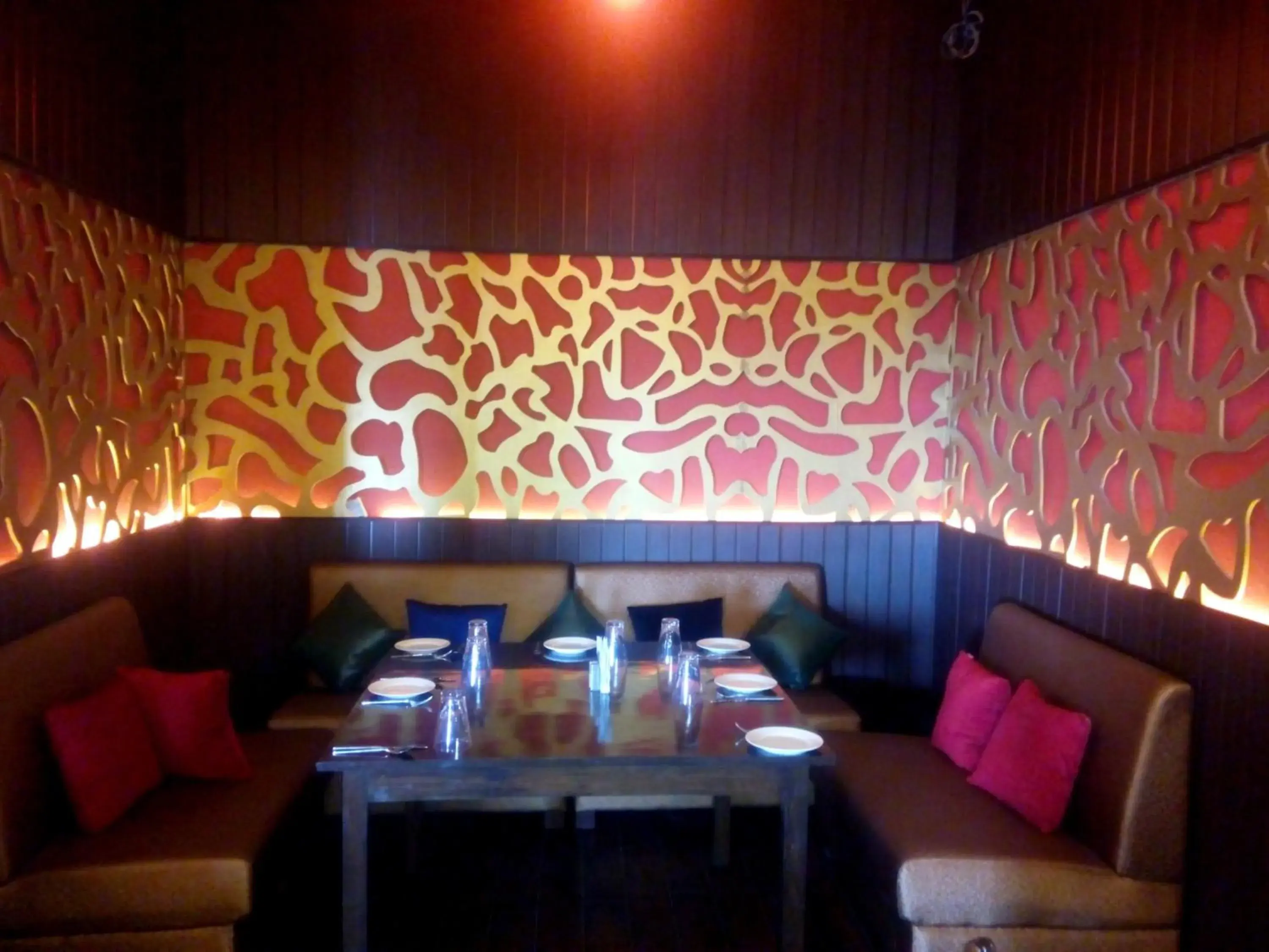 Restaurant/places to eat in Woodsmoke Retreat Restaurant/places to eat in Woodsmoke Retreat