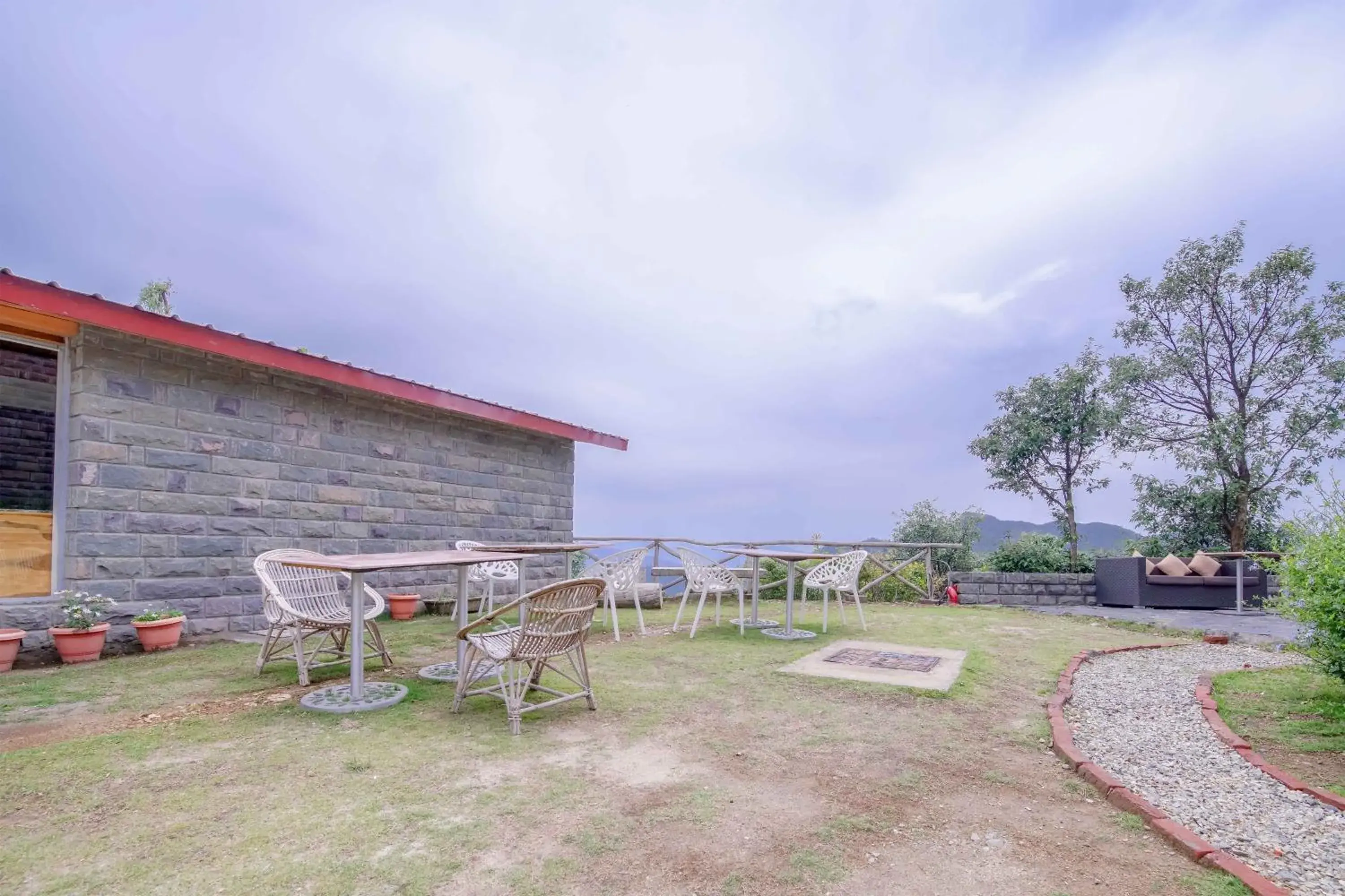 Mountain view in Woodsmoke Retreat Mountain view in Woodsmoke Retreat