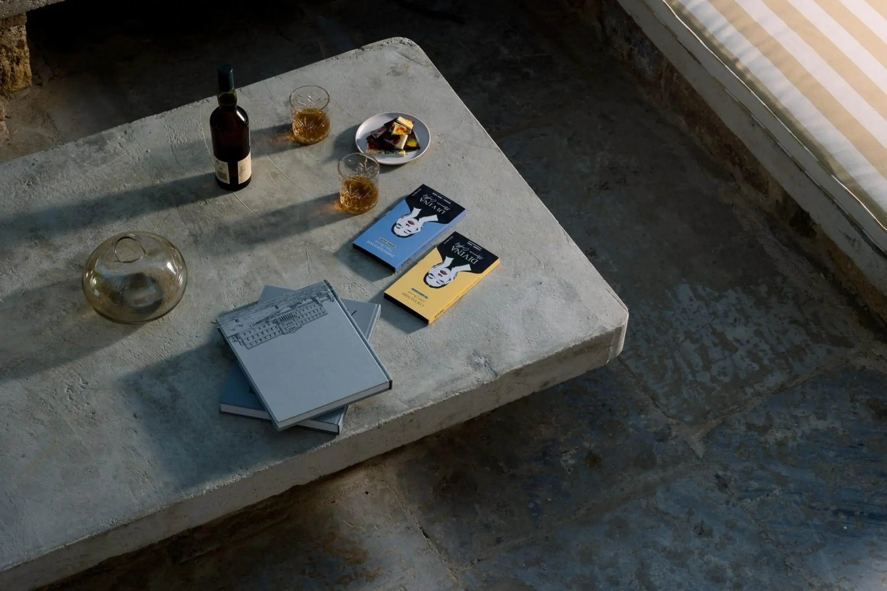 Property building in La Divina Property building in La Divina