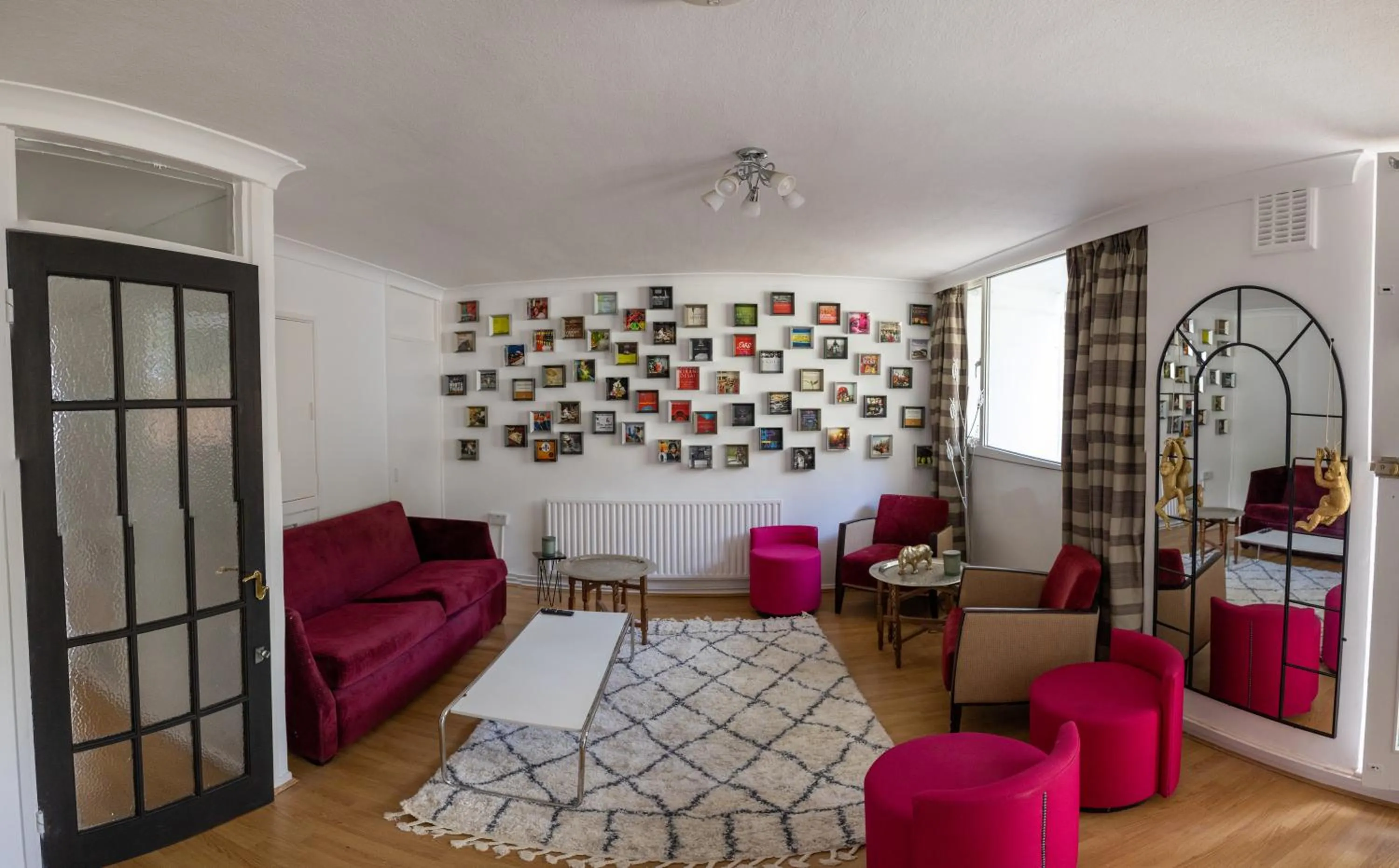 Regent's Park Sleeps 8 Pet Friendly & Garden