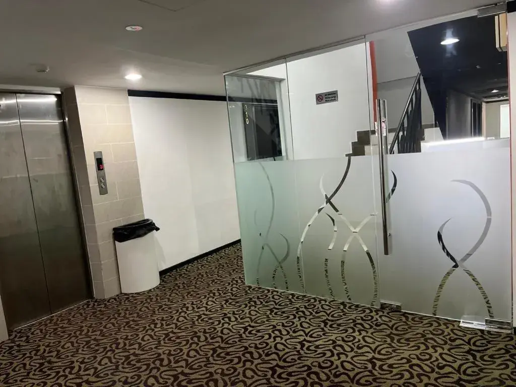 One Enigma Hotel One Enigma Hotel