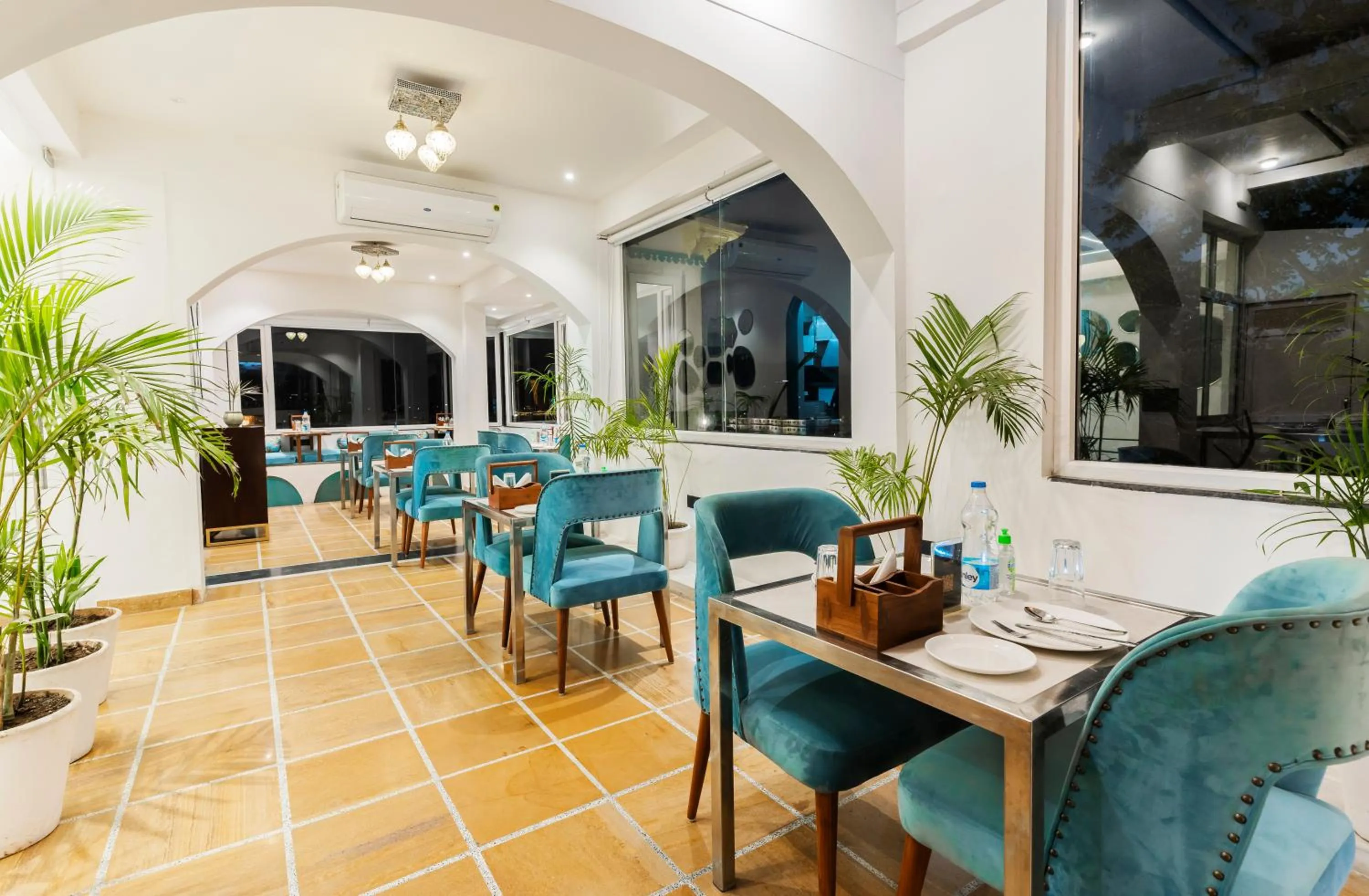 Restaurant/places to eat in Moustache Udaipur Luxuria