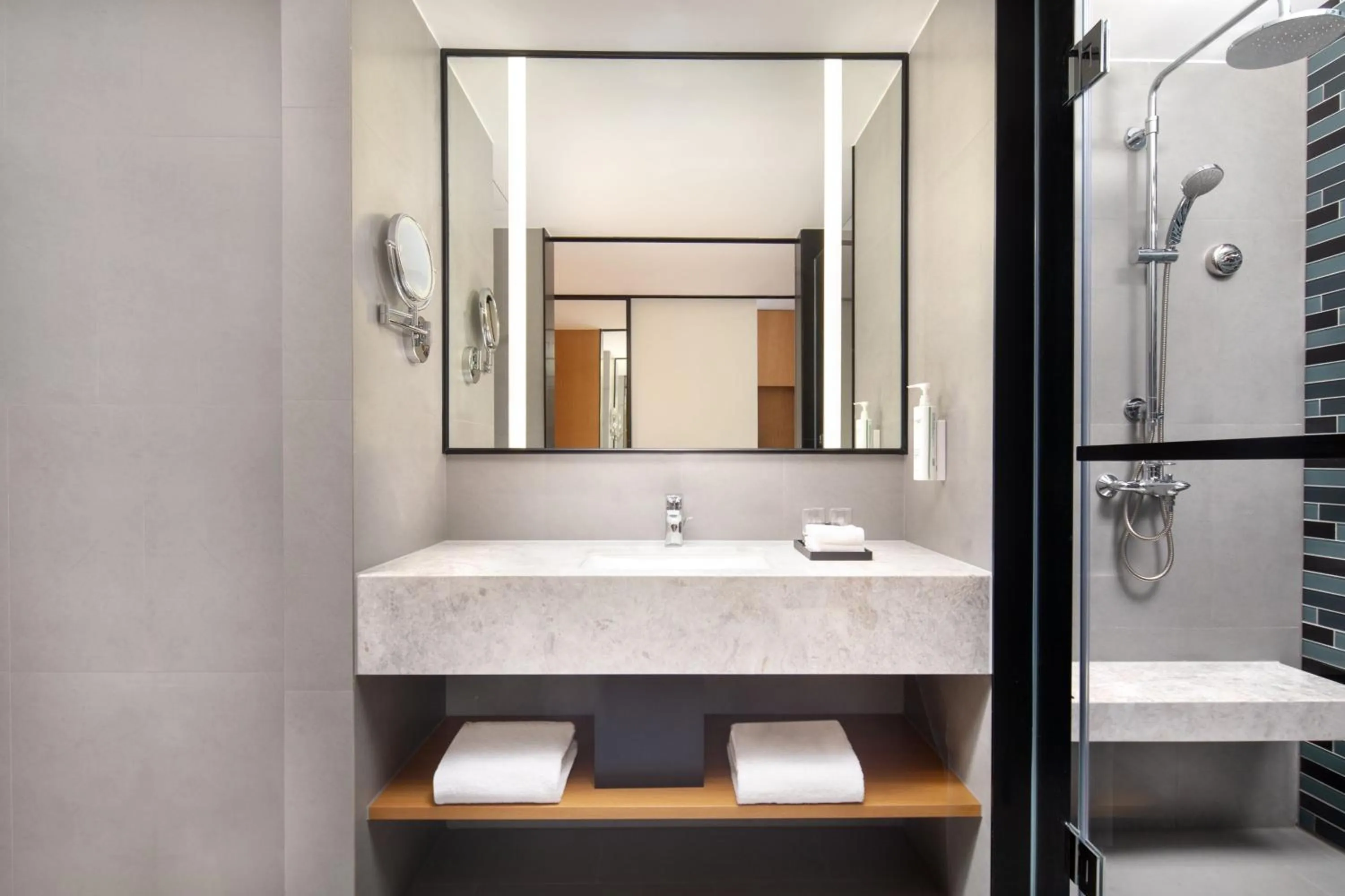 Bathroom in Fairfield by Marriott Zhuji