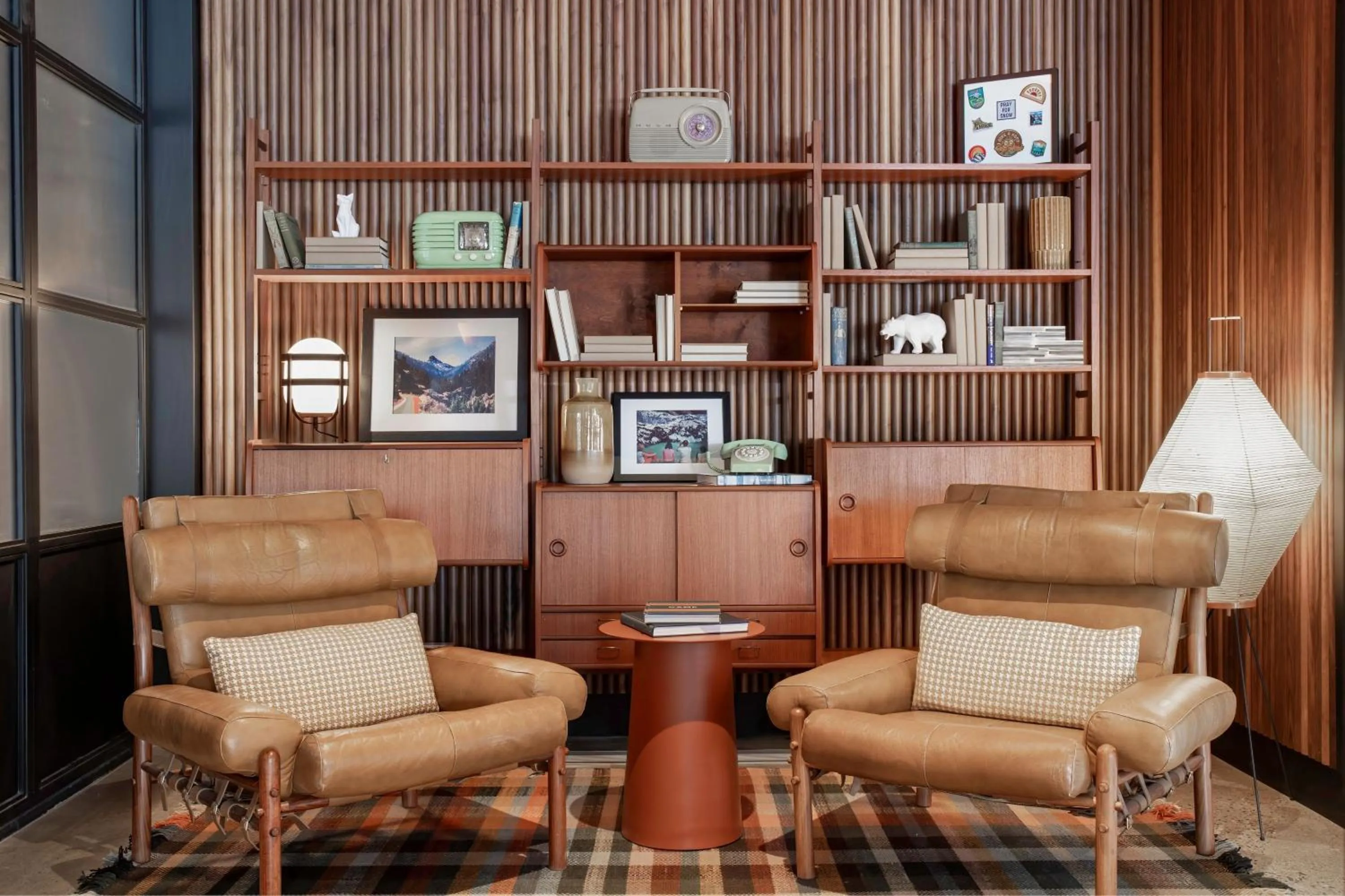 Lobby or reception in Moxy Banff