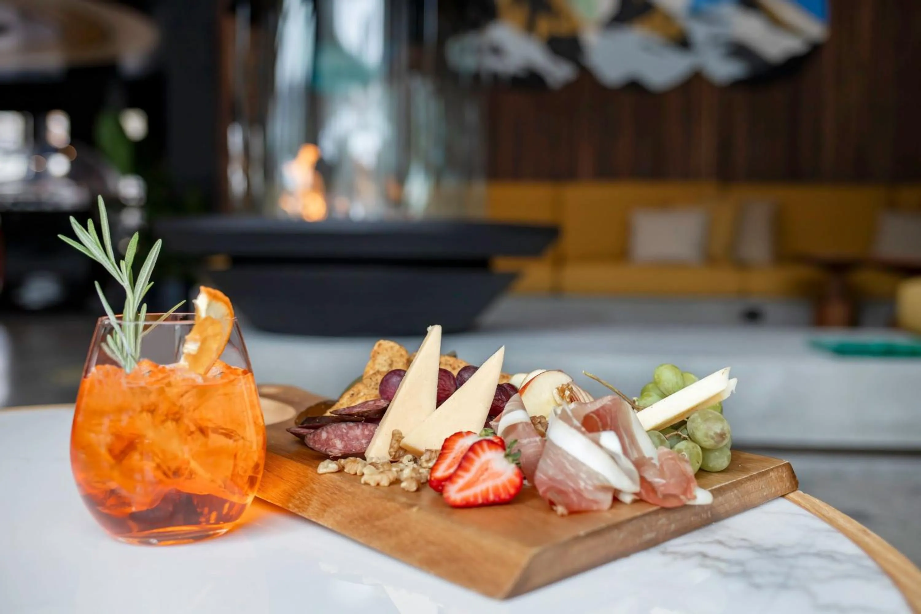 Restaurant/places to eat in Moxy Banff